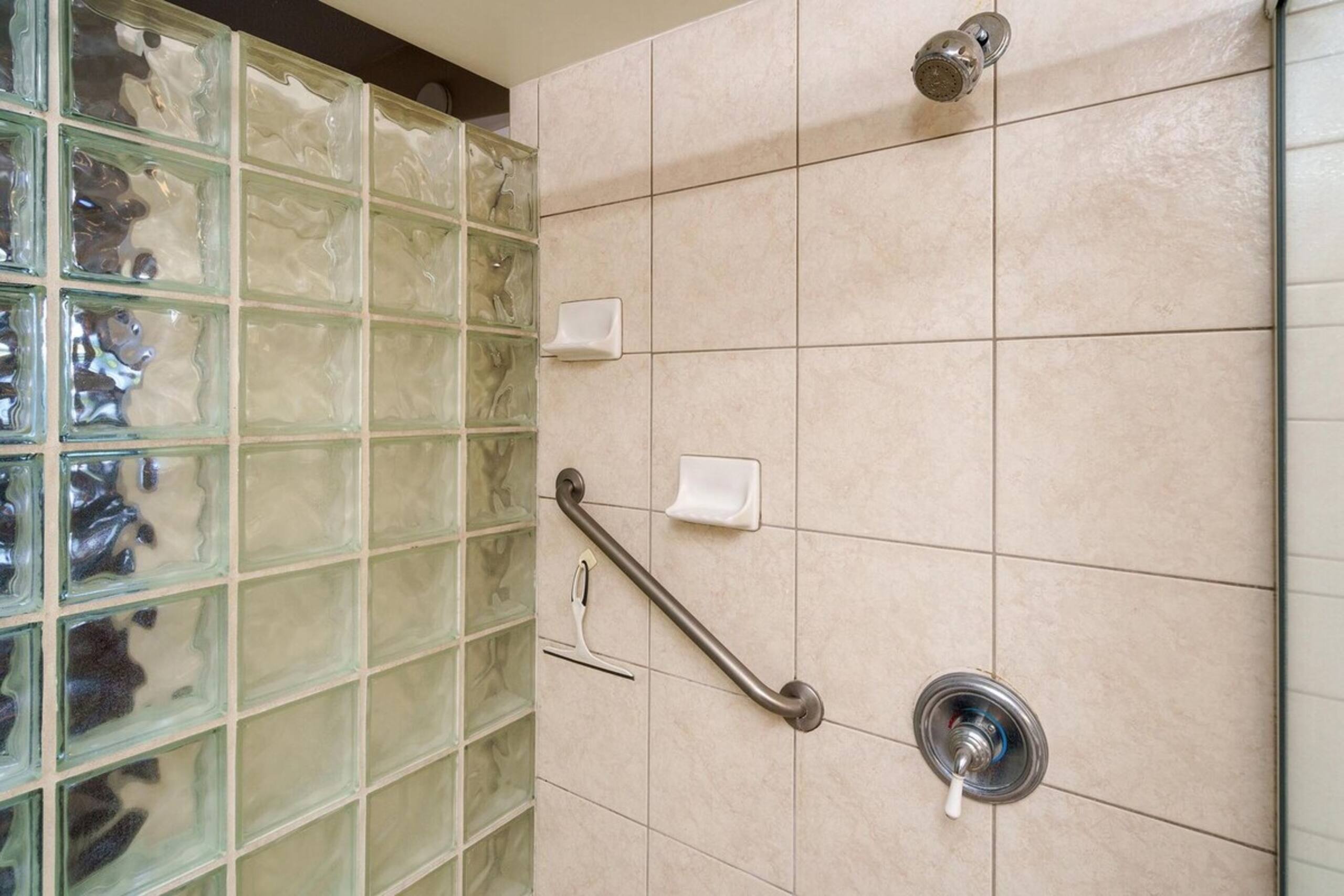 Haleakala Shores A-302 - Stunning Ocean View Condo - Photo 32