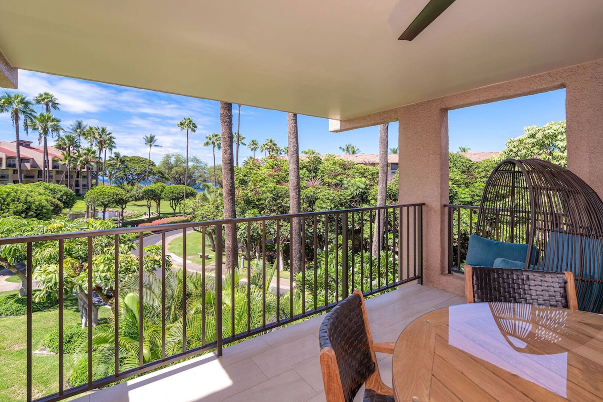Kamaole Sands 1-307 - Stunning Renovation, New AC - Photo 29