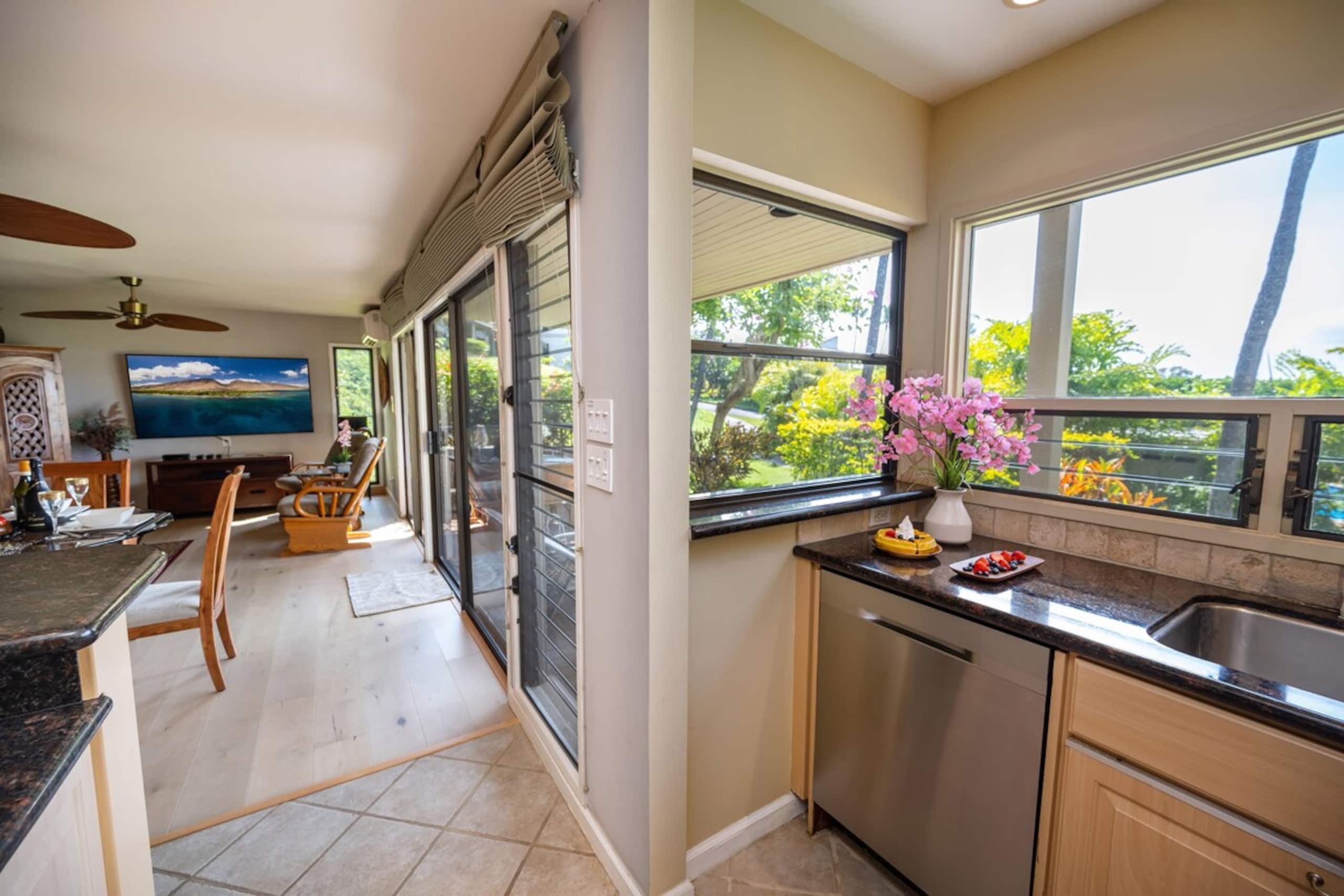 Luxury on a Budget Wailea Ekolu 1403 -1 Bed/2 Bath - Photo 14