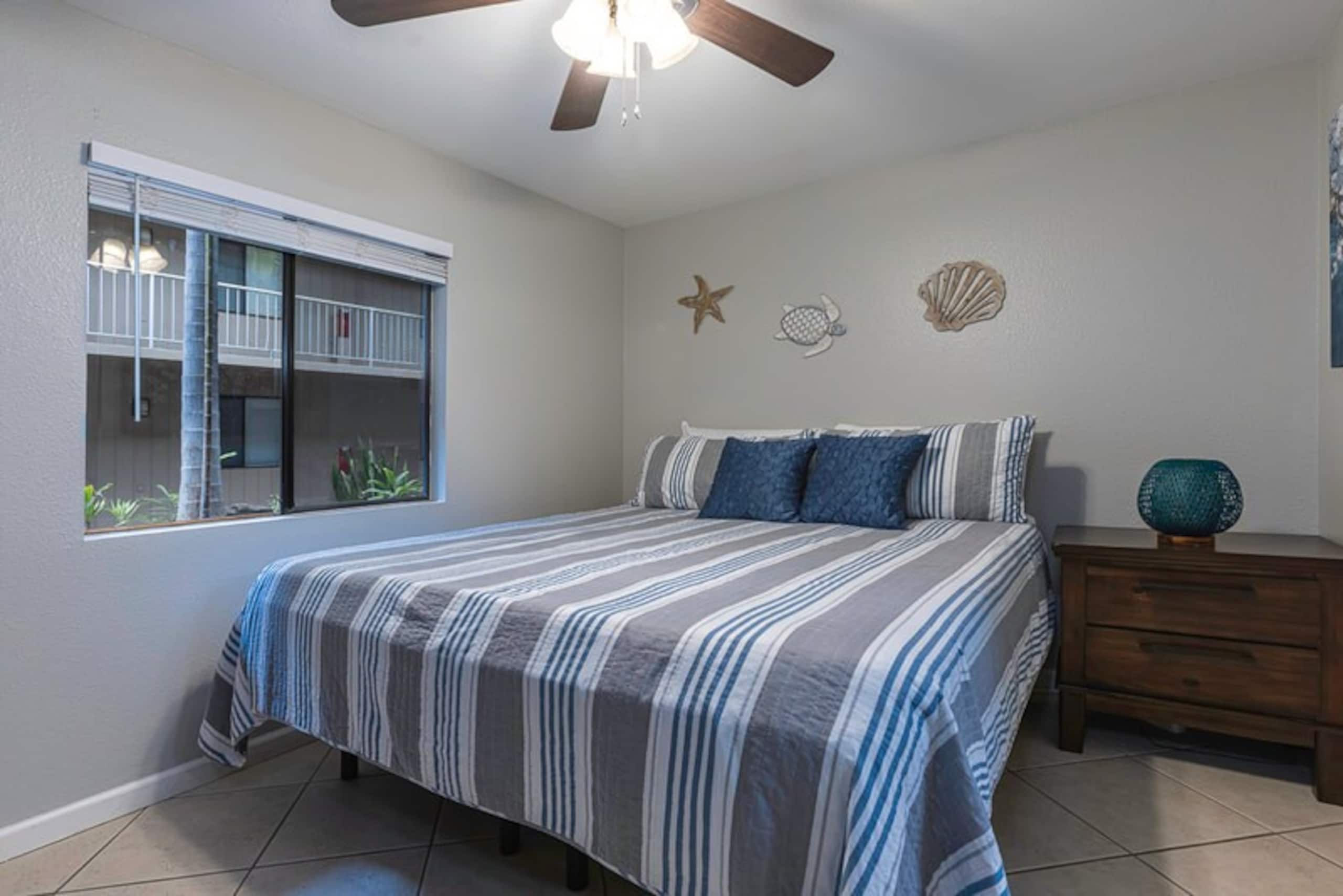 2-Bdrm Condo across from beach - Photo 12