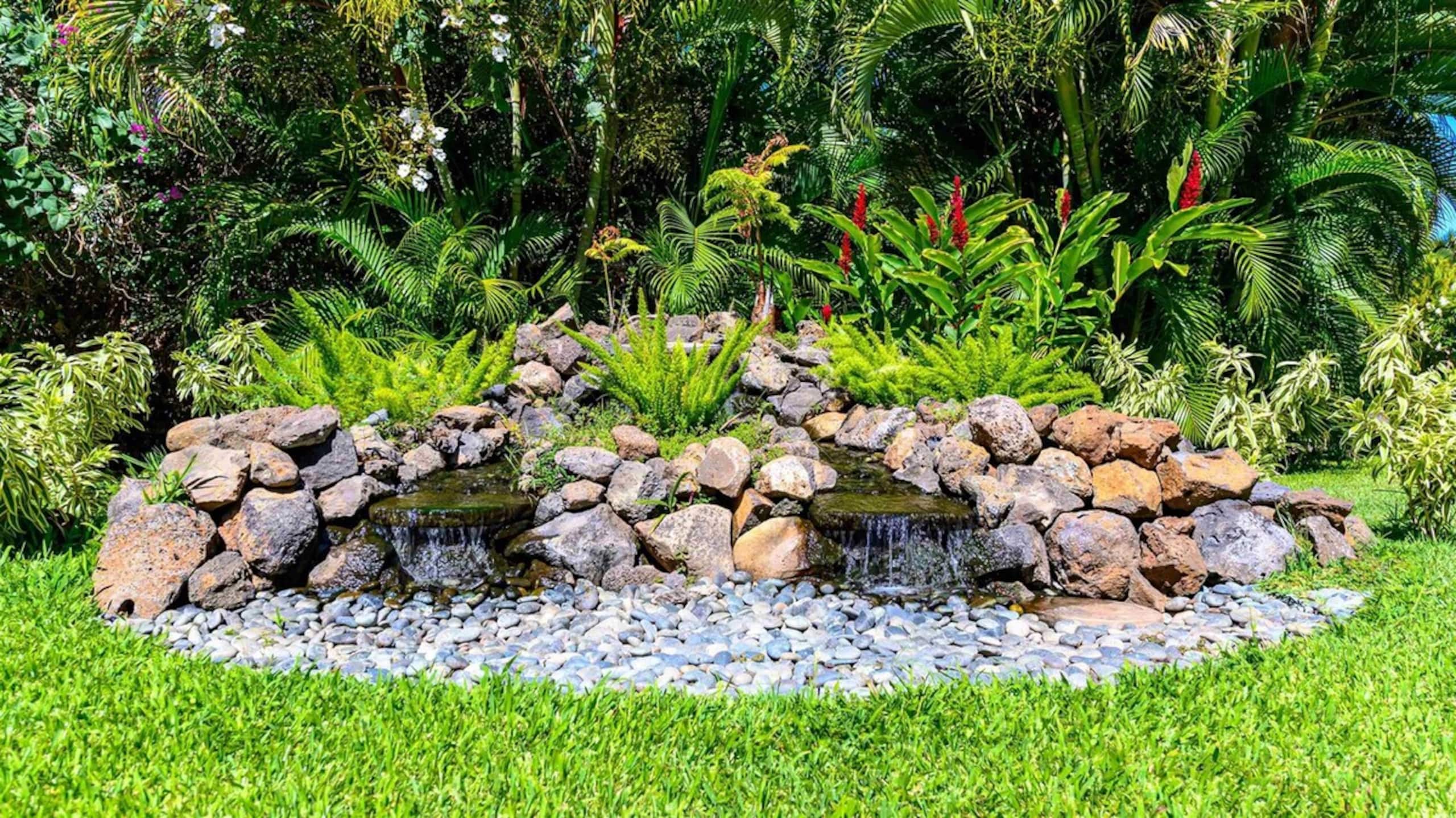 Entire 2bd/2ba condo in Kihei Steps at Kamaole II - Photo 34
