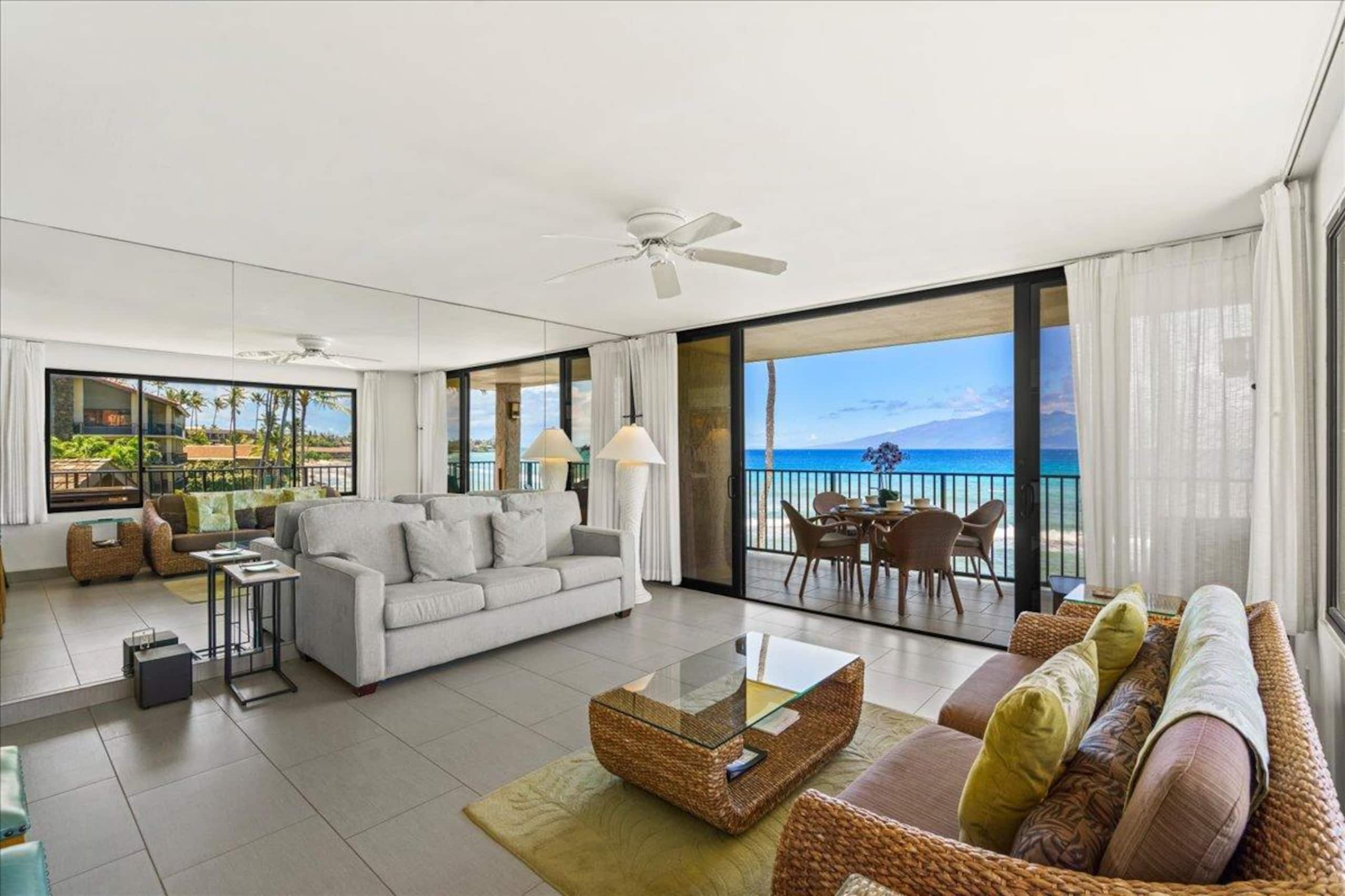 180-Degree Oceanfront View, Corner Unit - Photo 11