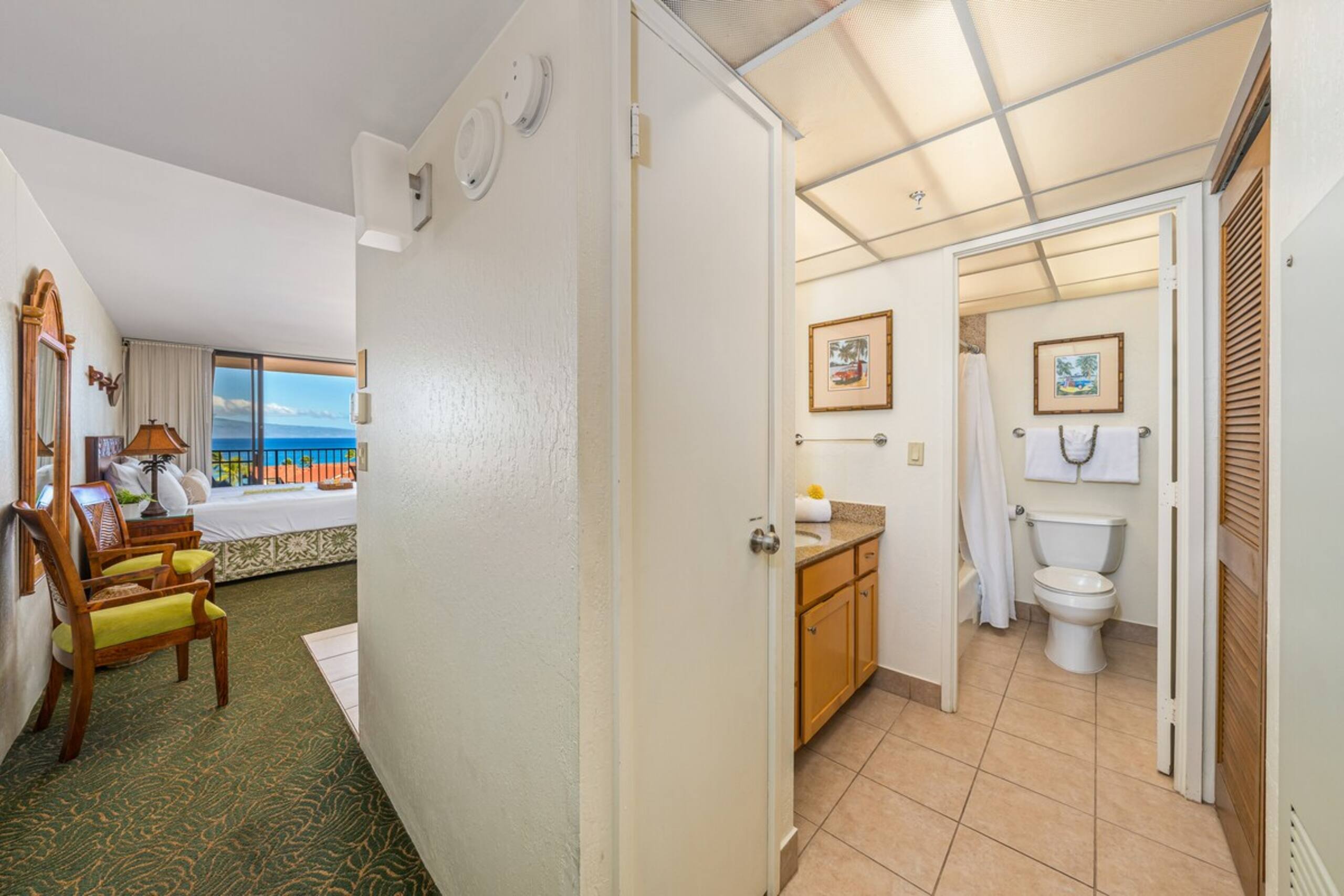 Penthouse Condo w/ Ocean Views Pools - KS 940 - Photo 21