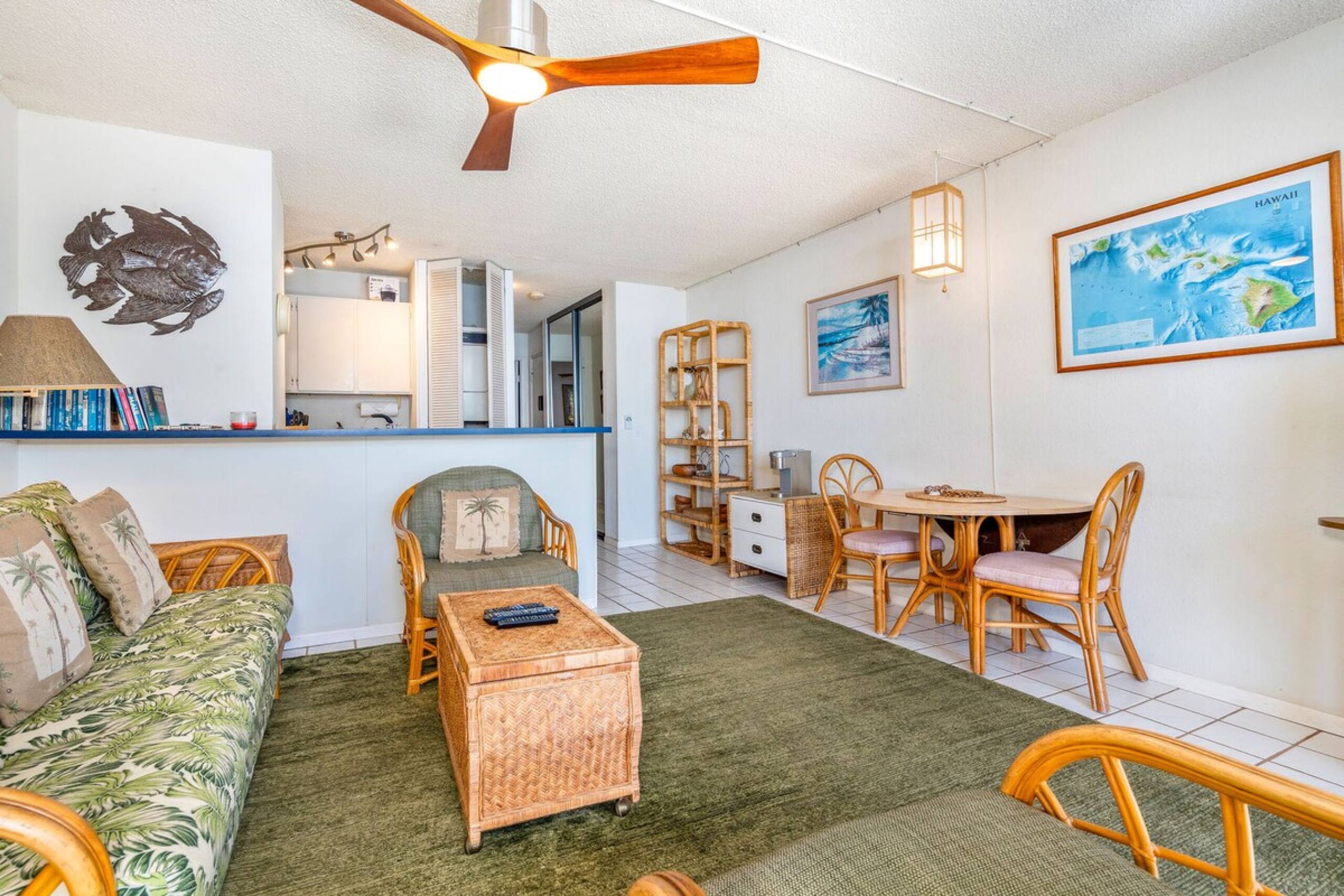 Ocean Front & Budget Friendly Maalaea Banyans 204 - Photo 2