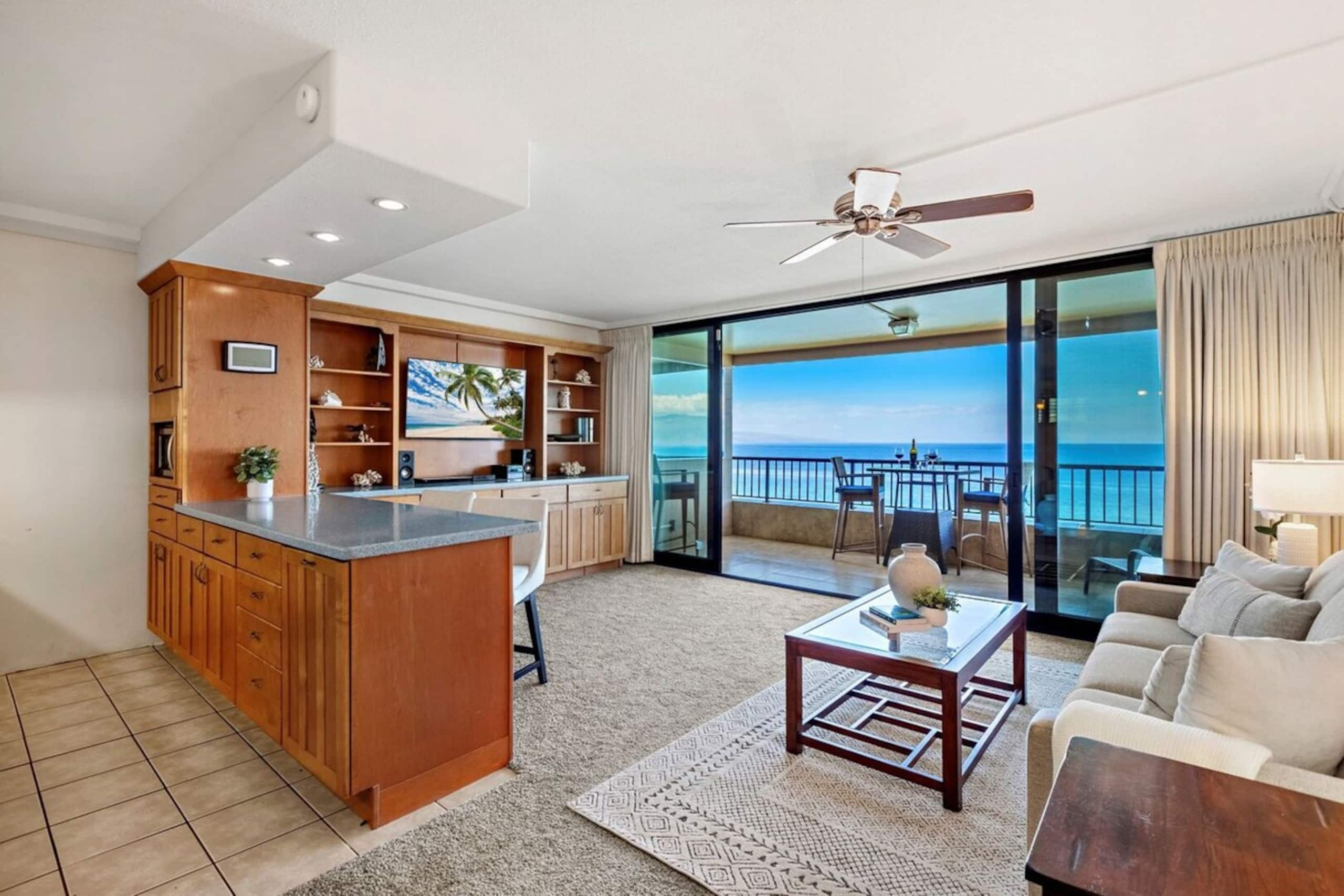 New Listing Oceanfront Maui Getaway - Photo 18