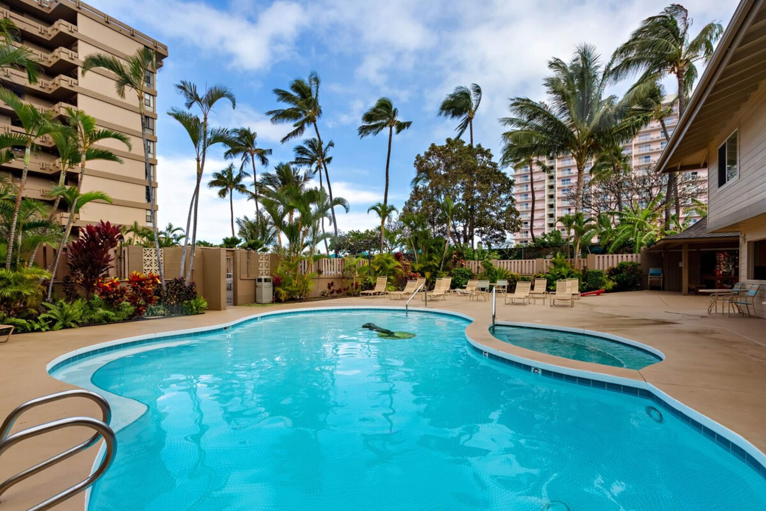 New Listing Oceanfront Maui Getaway - Photo 54