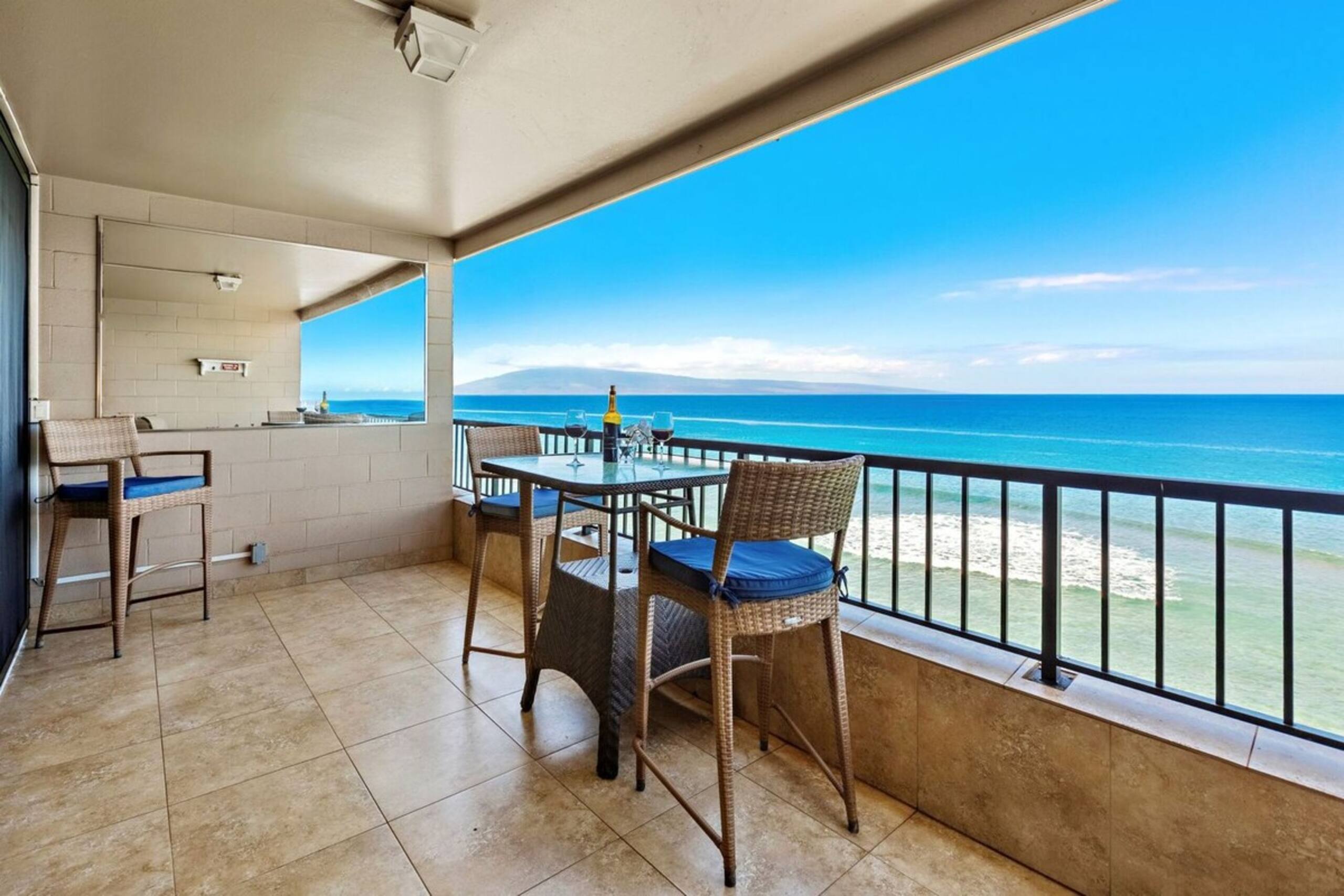 New Listing Oceanfront Maui Getaway - Photo 6