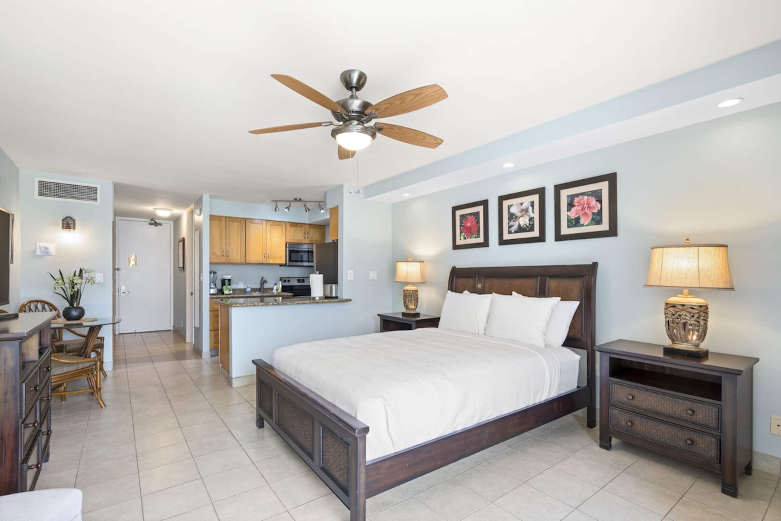 Charming Studio by the Beach Lahaina Shores 420 - Main photo