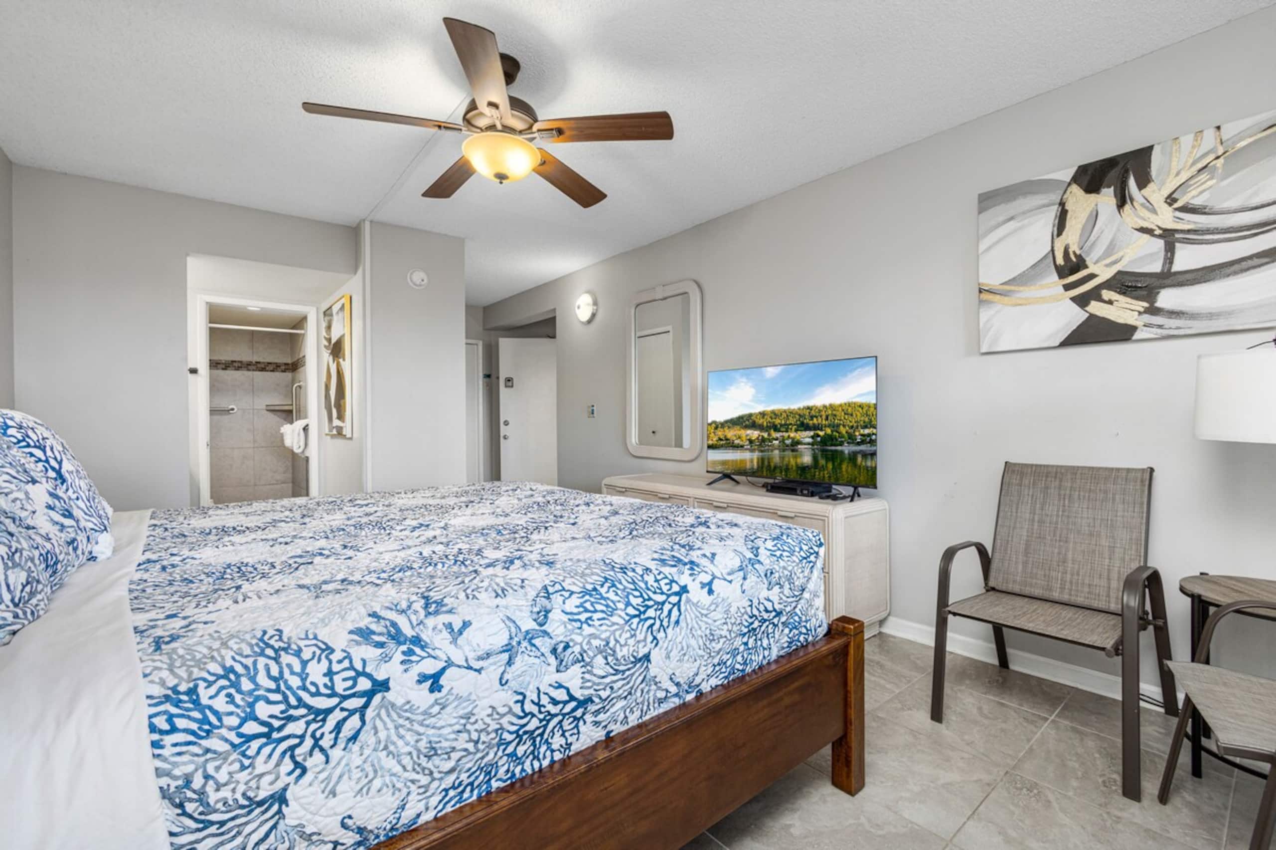 Beautiful Modern Remodeled Maui Banyan Studio - Photo 3