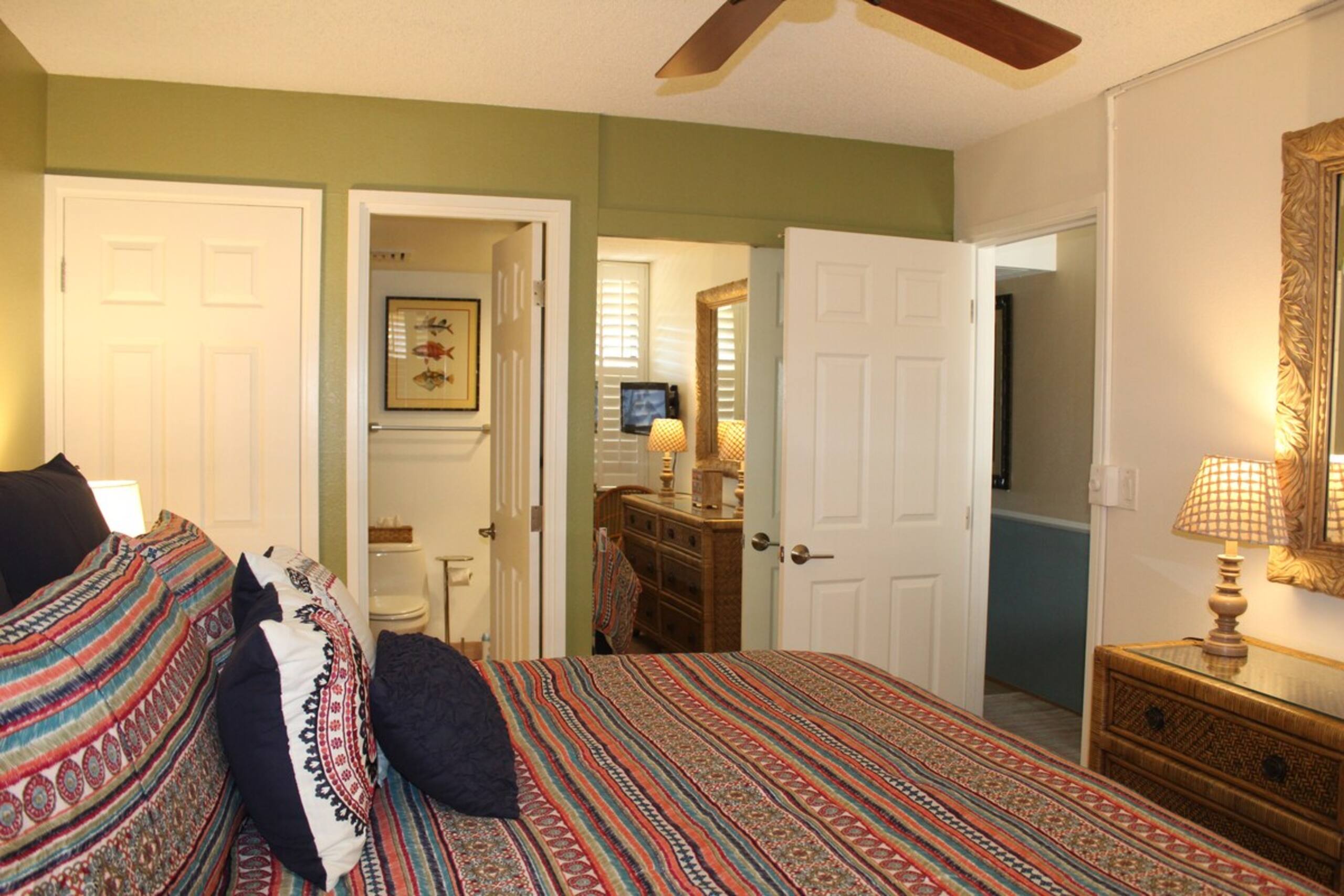 Sleeps 6 OCEAN VIEW -Beautiful Inside - Photo 5