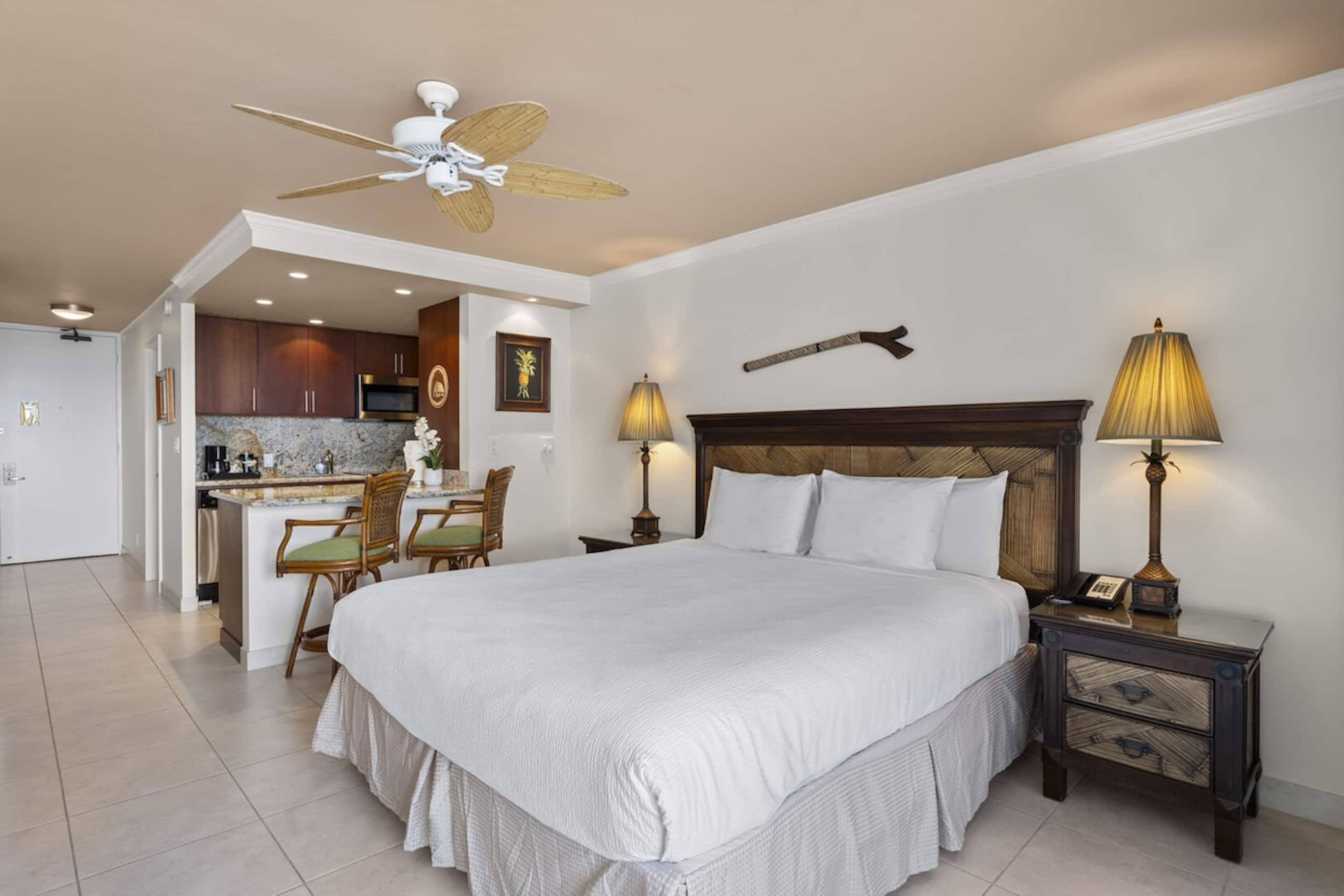 New Listing: Comfort & Beachfront Bliss - Photo 4