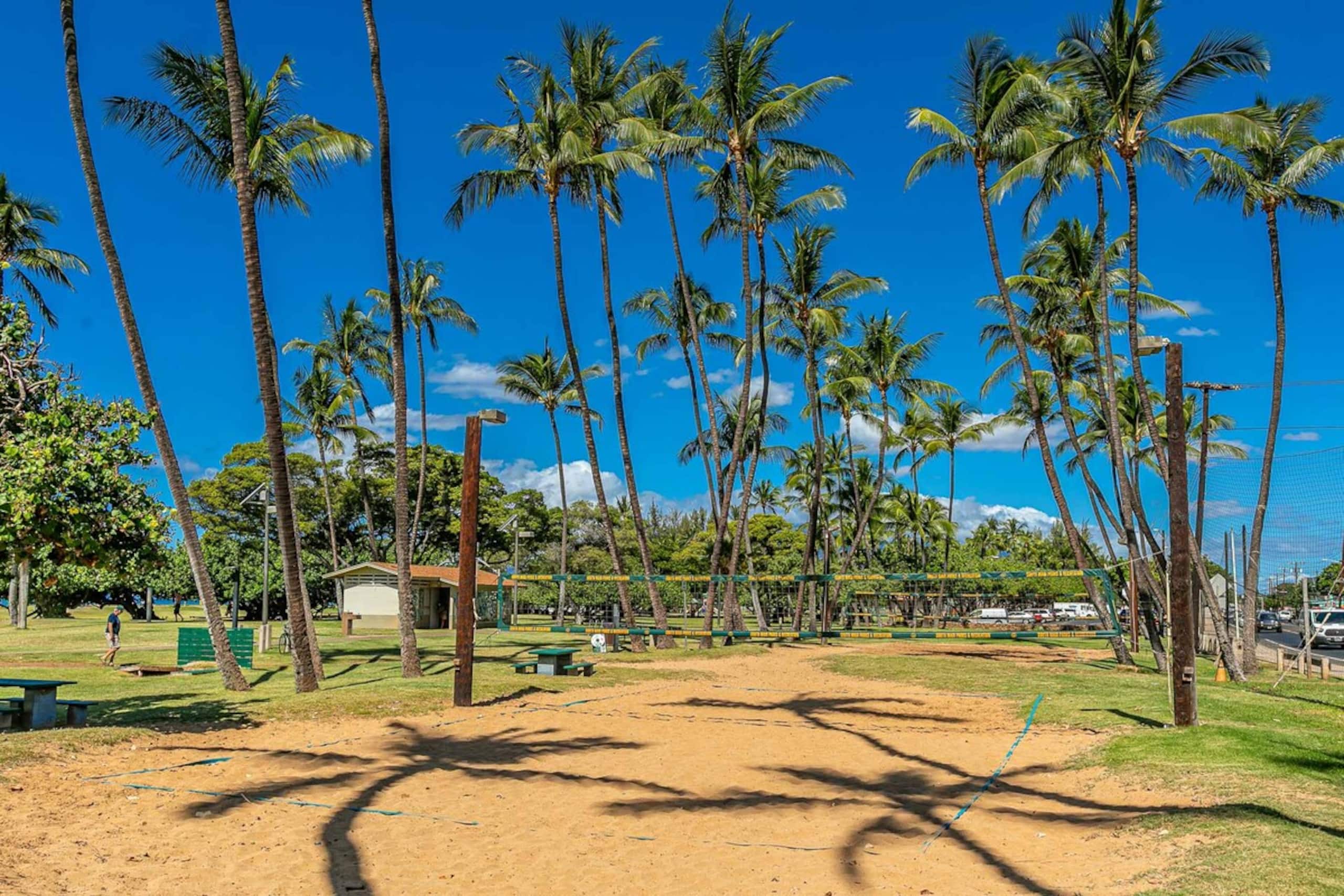 Oceanfront Kihei penthouse with a 32ft lanai - Photo 48