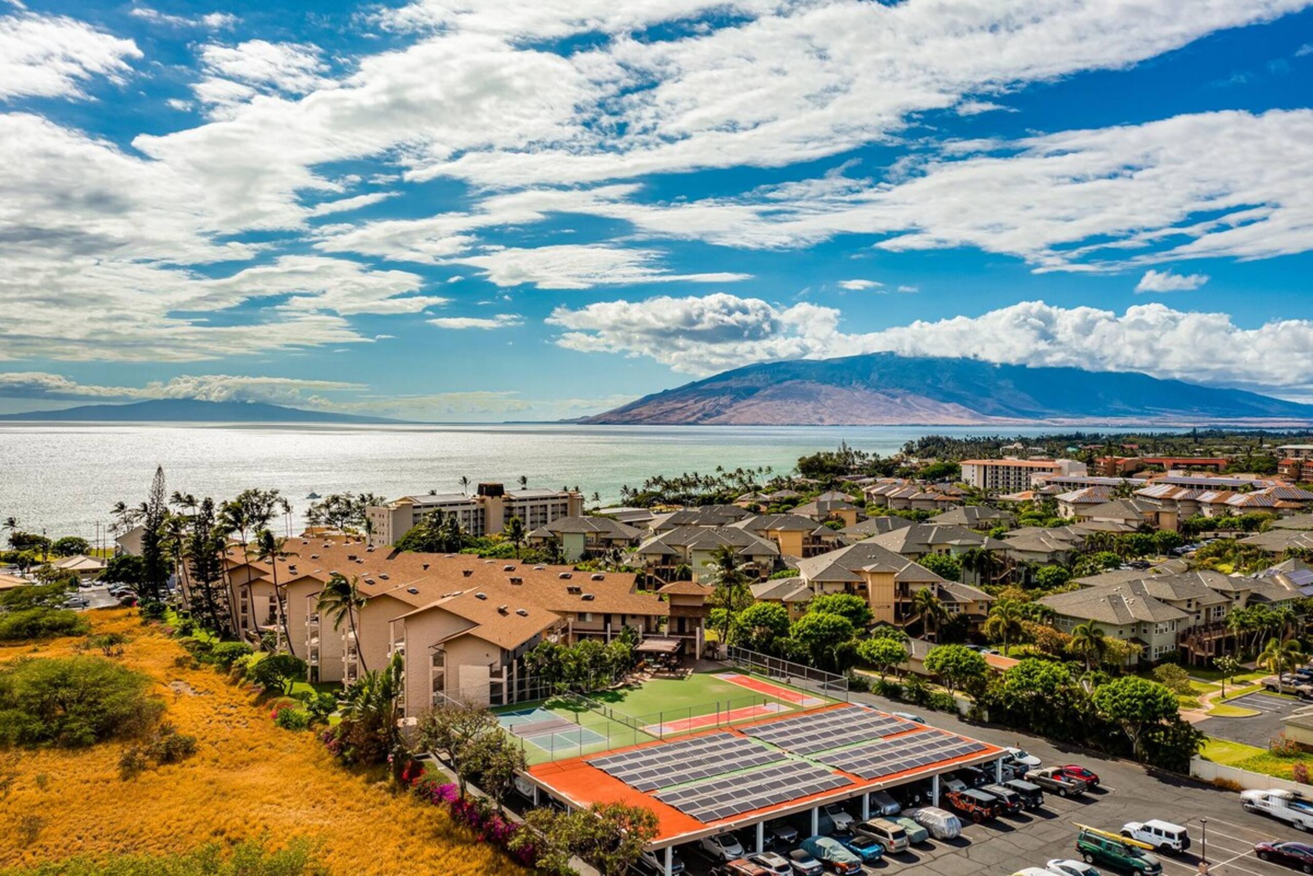 Gorgeous 2 Story Penthouse with Oceanview, Nearby - Photo 59