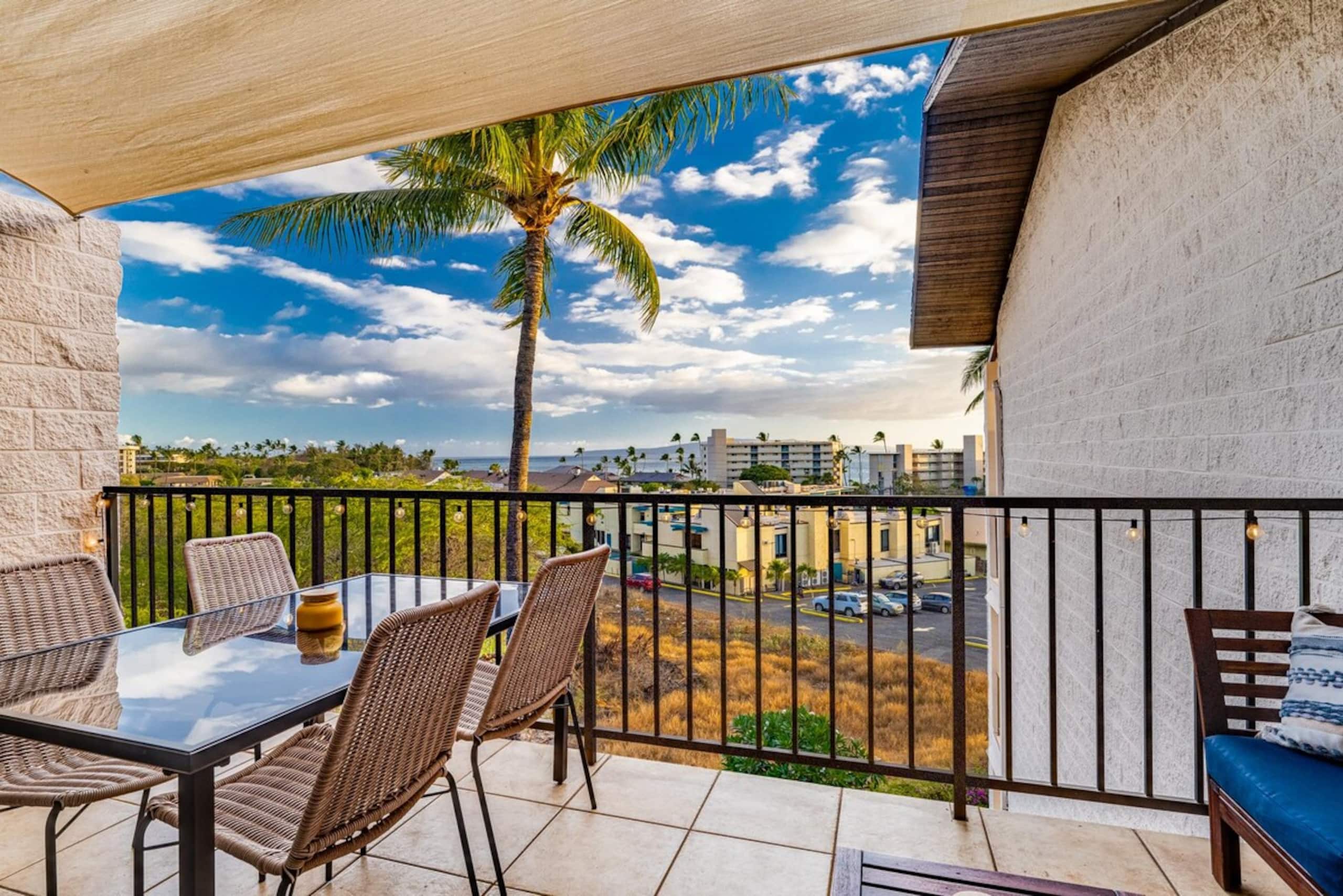 Gorgeous 2 Story Penthouse with Oceanview, Nearby - Photo 27