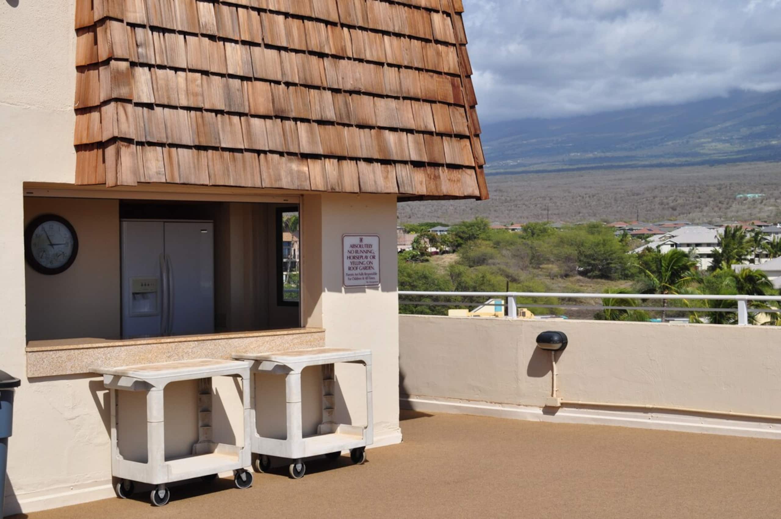 Maui Beachfront Escape With Pool - Photo 42