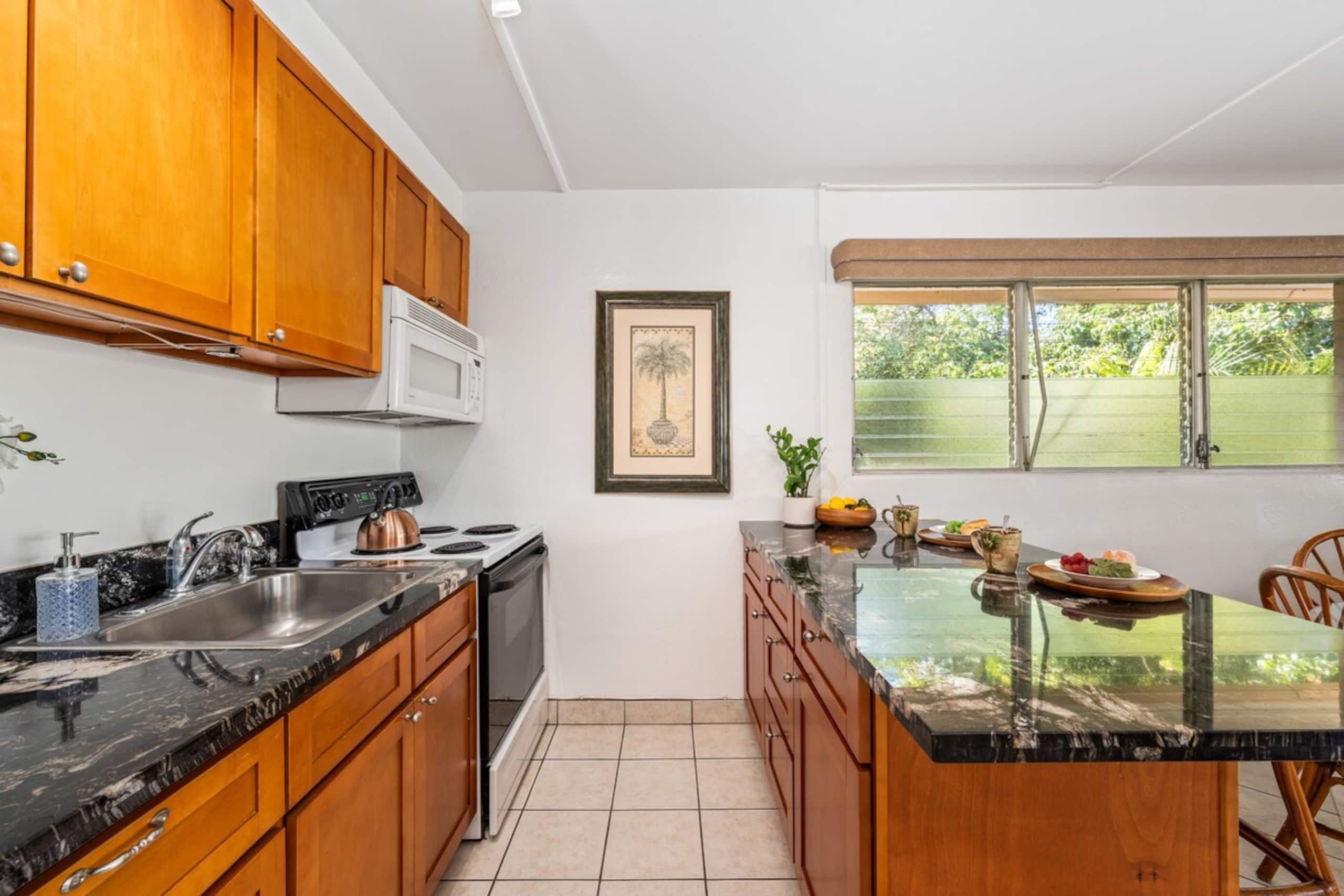 KKN 13231 New Listing Condo w Pool across beach - Photo 7