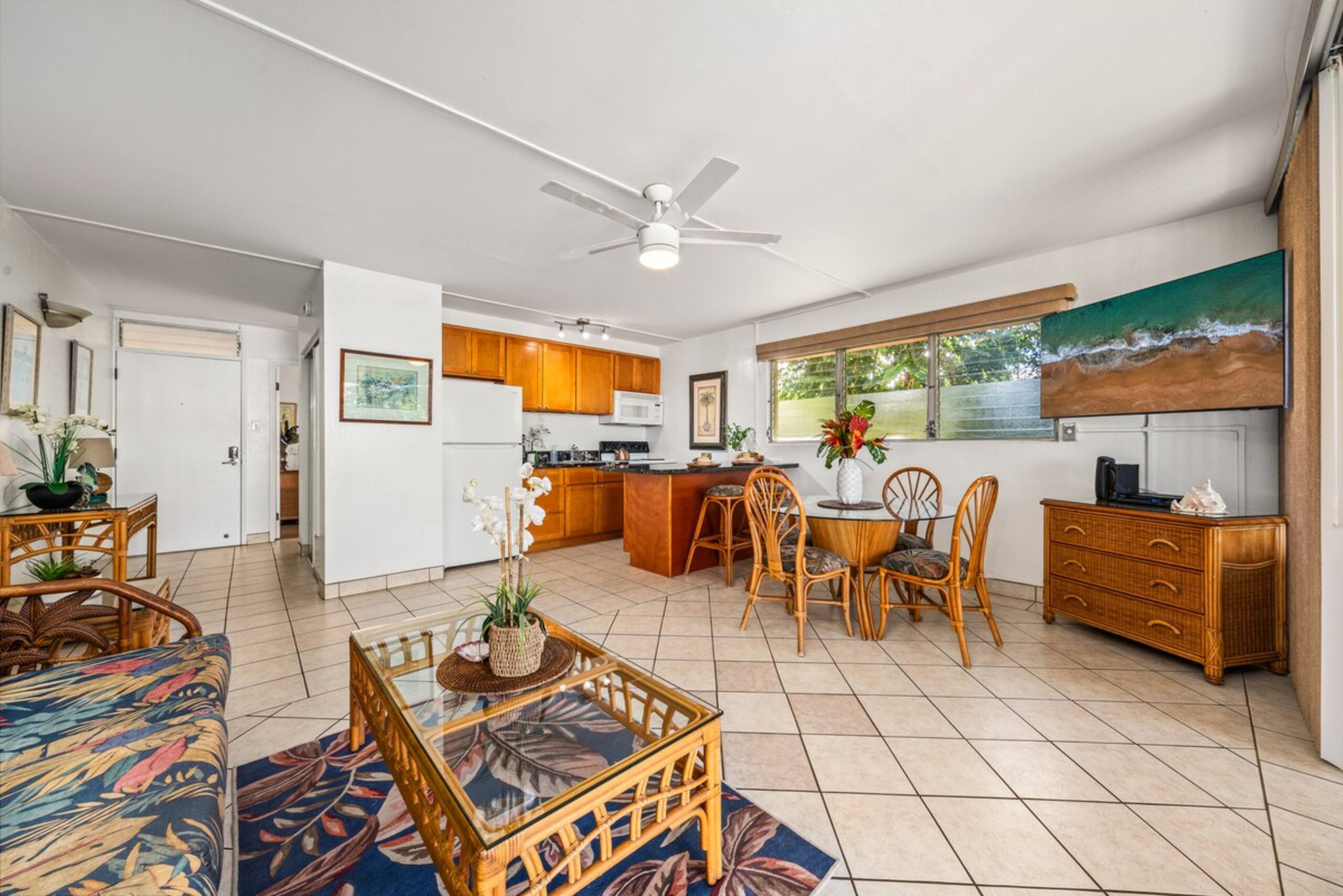 KKN 13231 New Listing Condo w Pool across beach - Photo 11