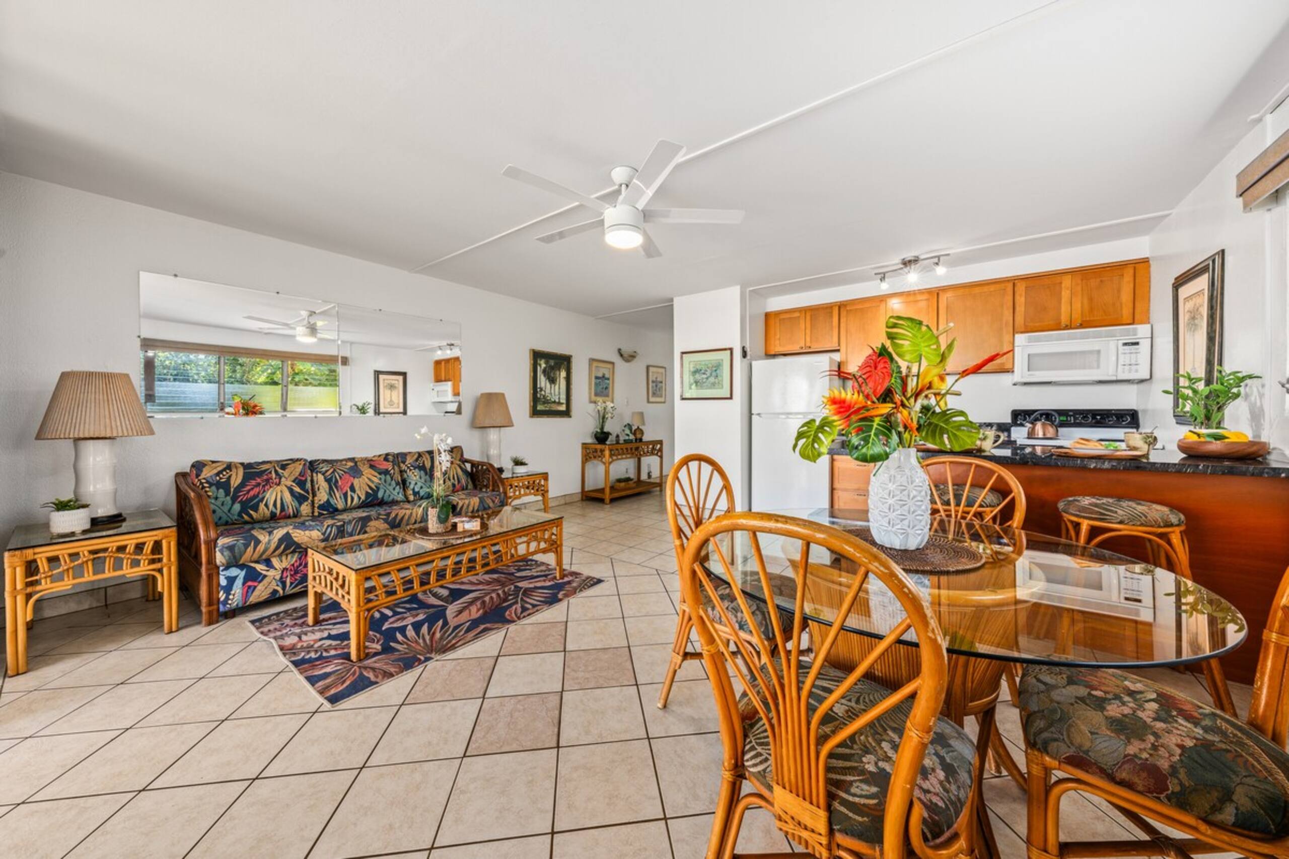 KKN 13231 New Listing Condo w Pool across beach - Photo 3