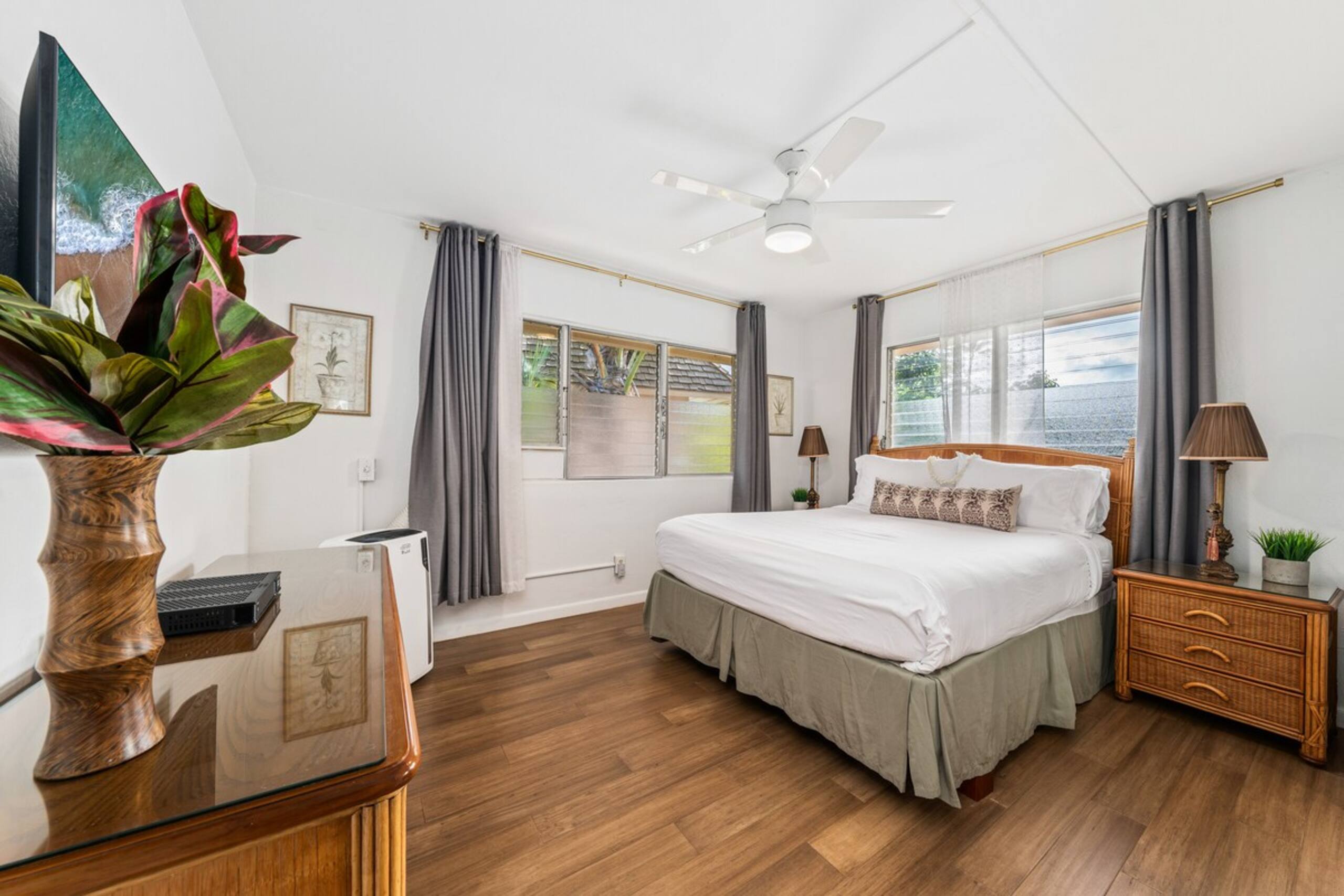 KKN 13231 New Listing Condo w Pool across beach - Main photo