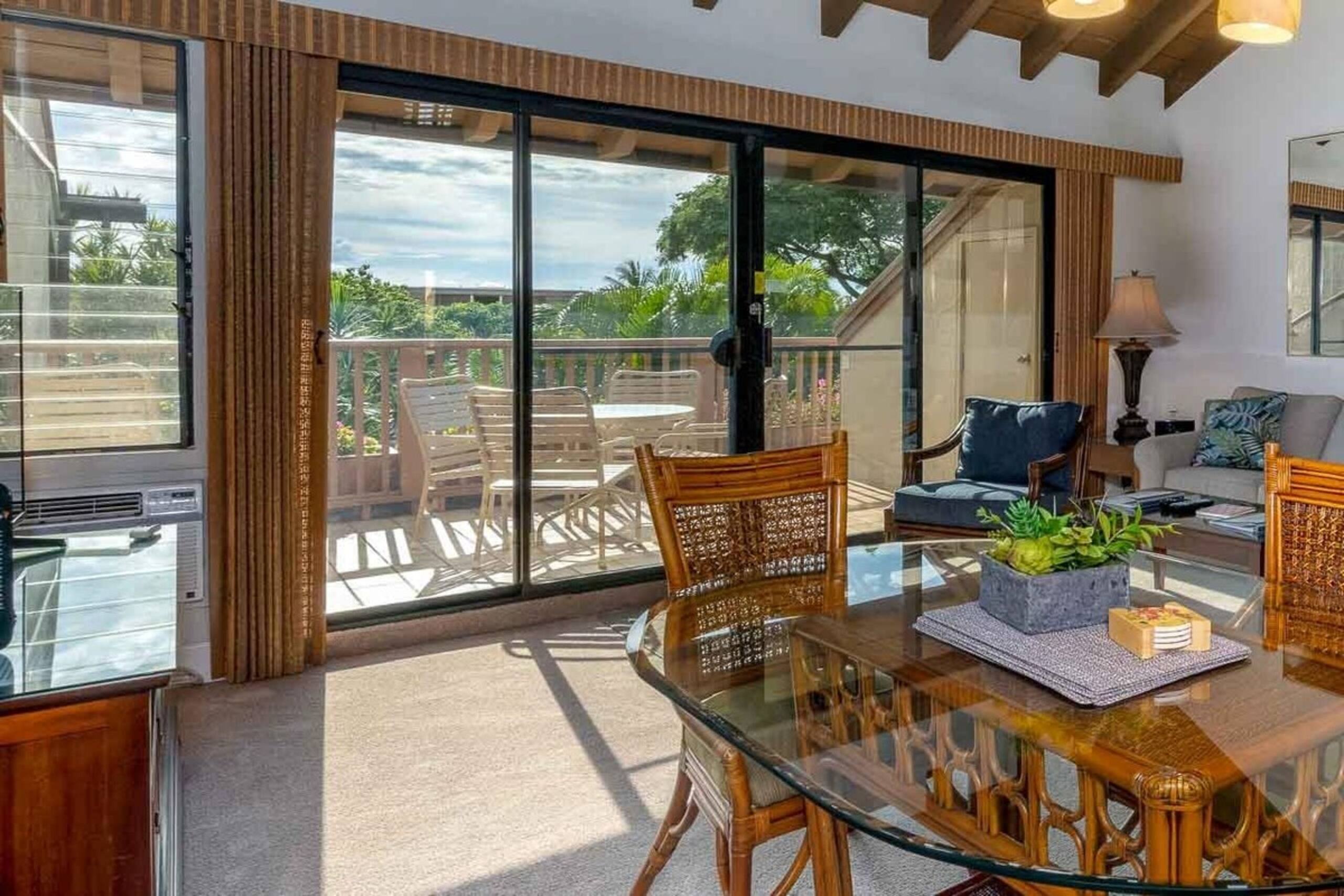 Modern 2BR/2BA, Sleeps 6, Walk to Beach, B Bldg - Photo 3
