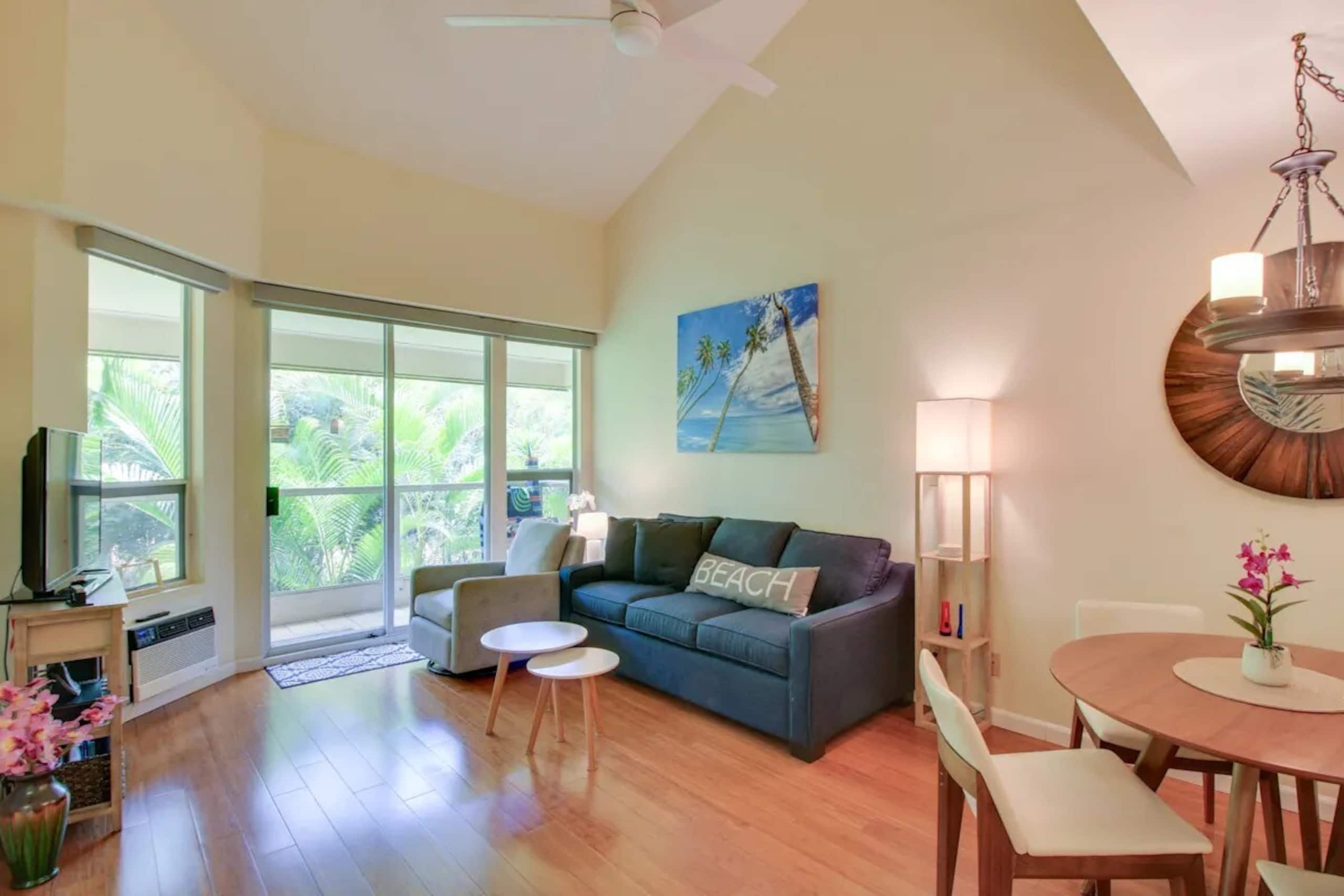 Maui Banyan F-203 Stunning 1 Bedroom Condo With AC - Photo 2