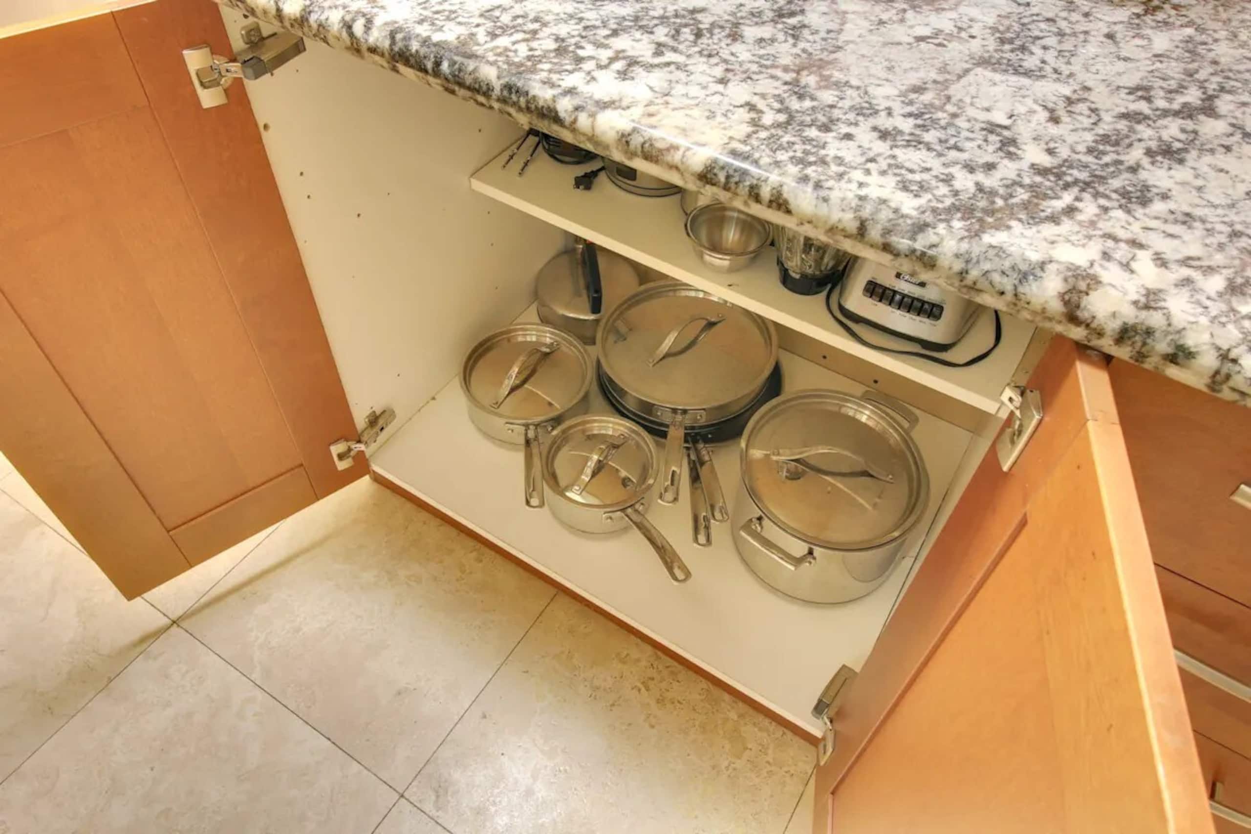 Maui Banyan F-203 Stunning 1 Bedroom Condo With AC - Photo 11