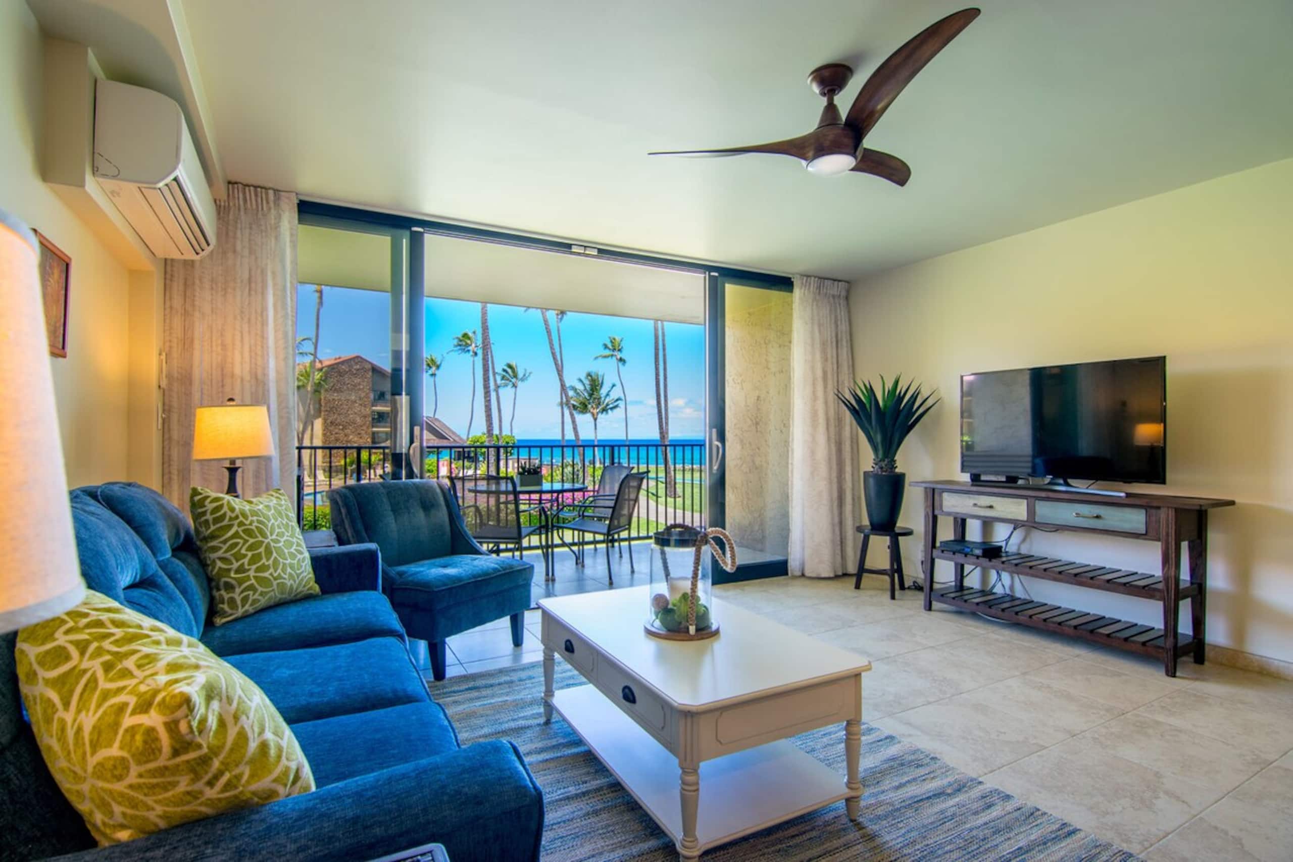 Custom remodel and breathtaking views - Photo 14
