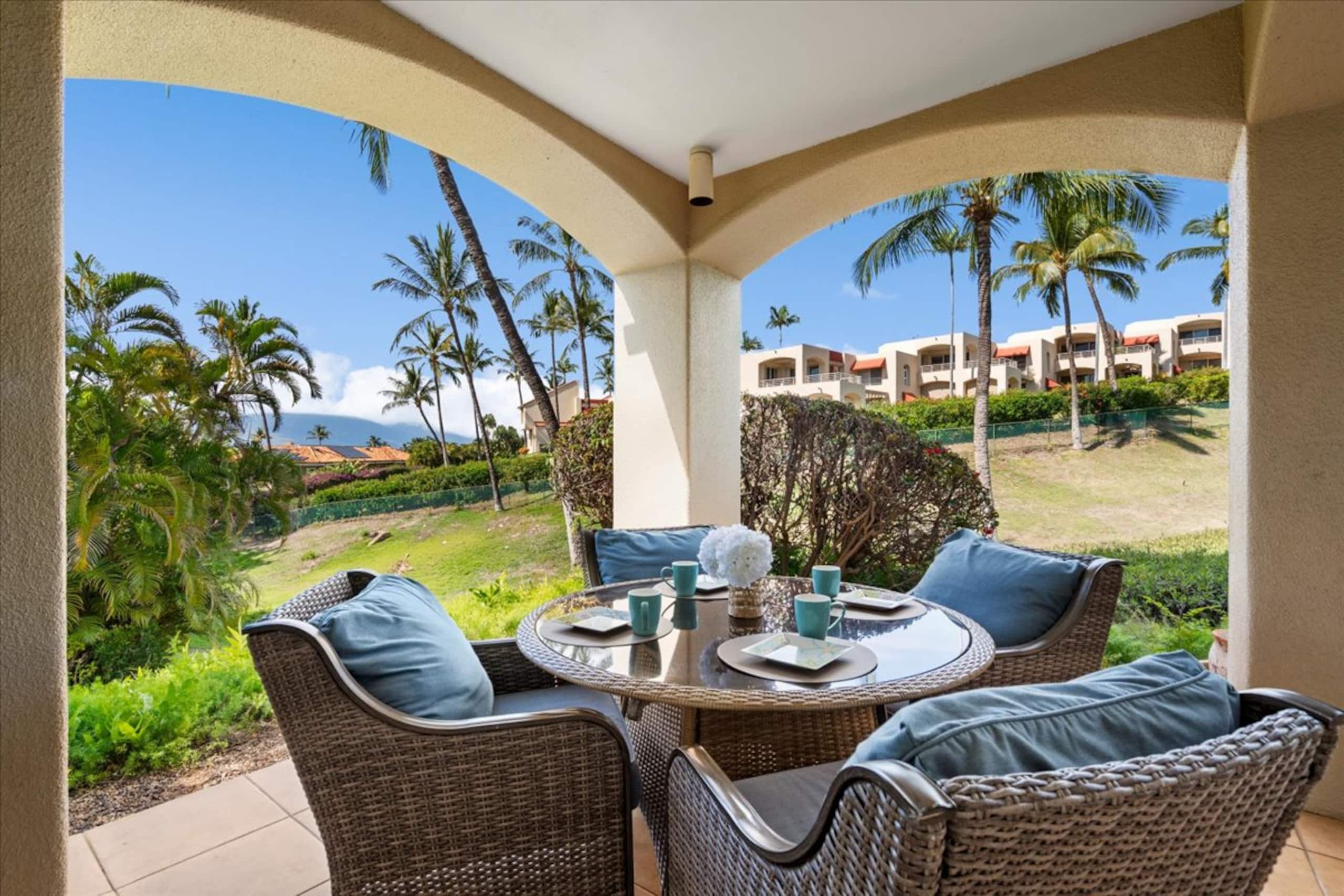 Wailea condo w/ sunset views and pool access - Photo 8