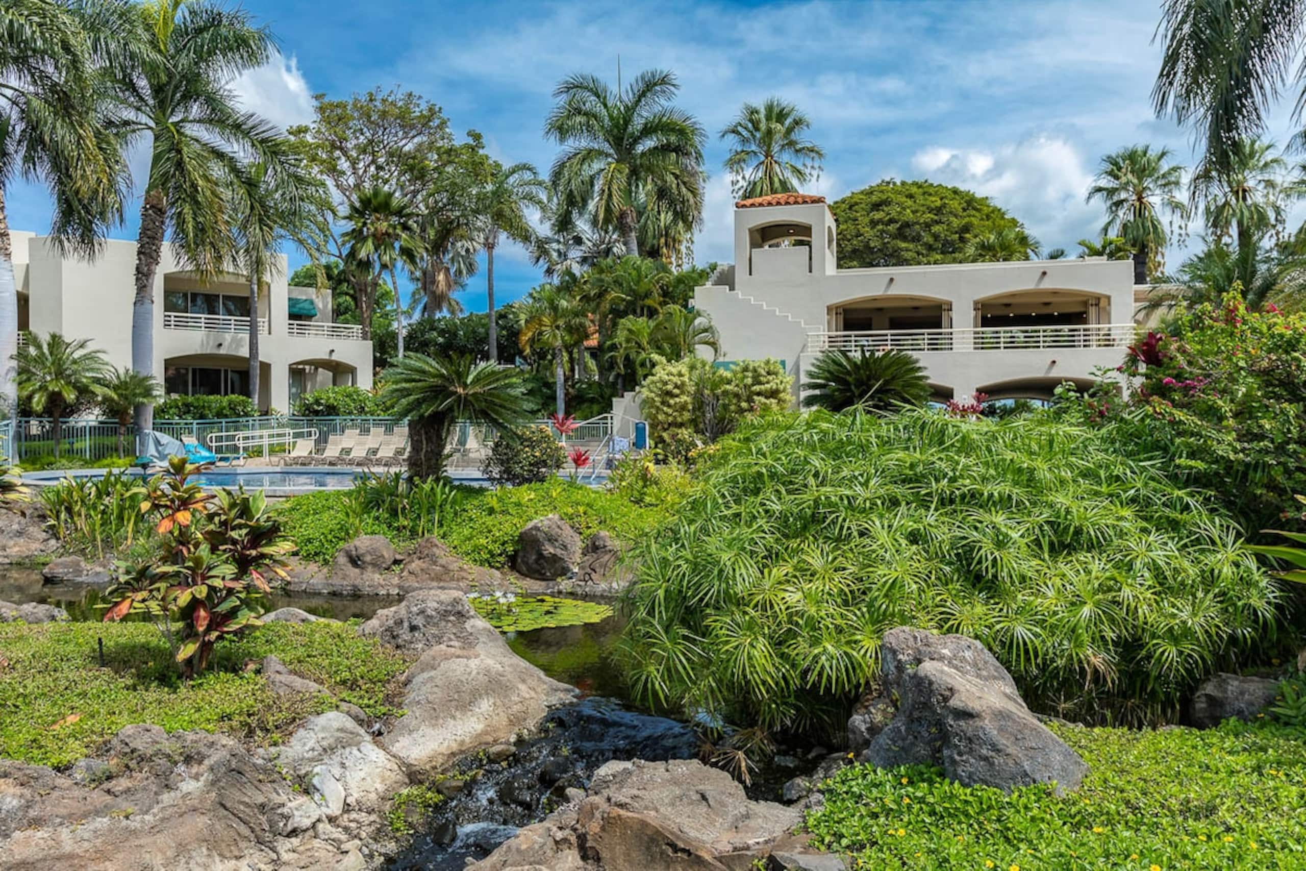 Wailea condo w/ sunset views and pool access - Photo 38