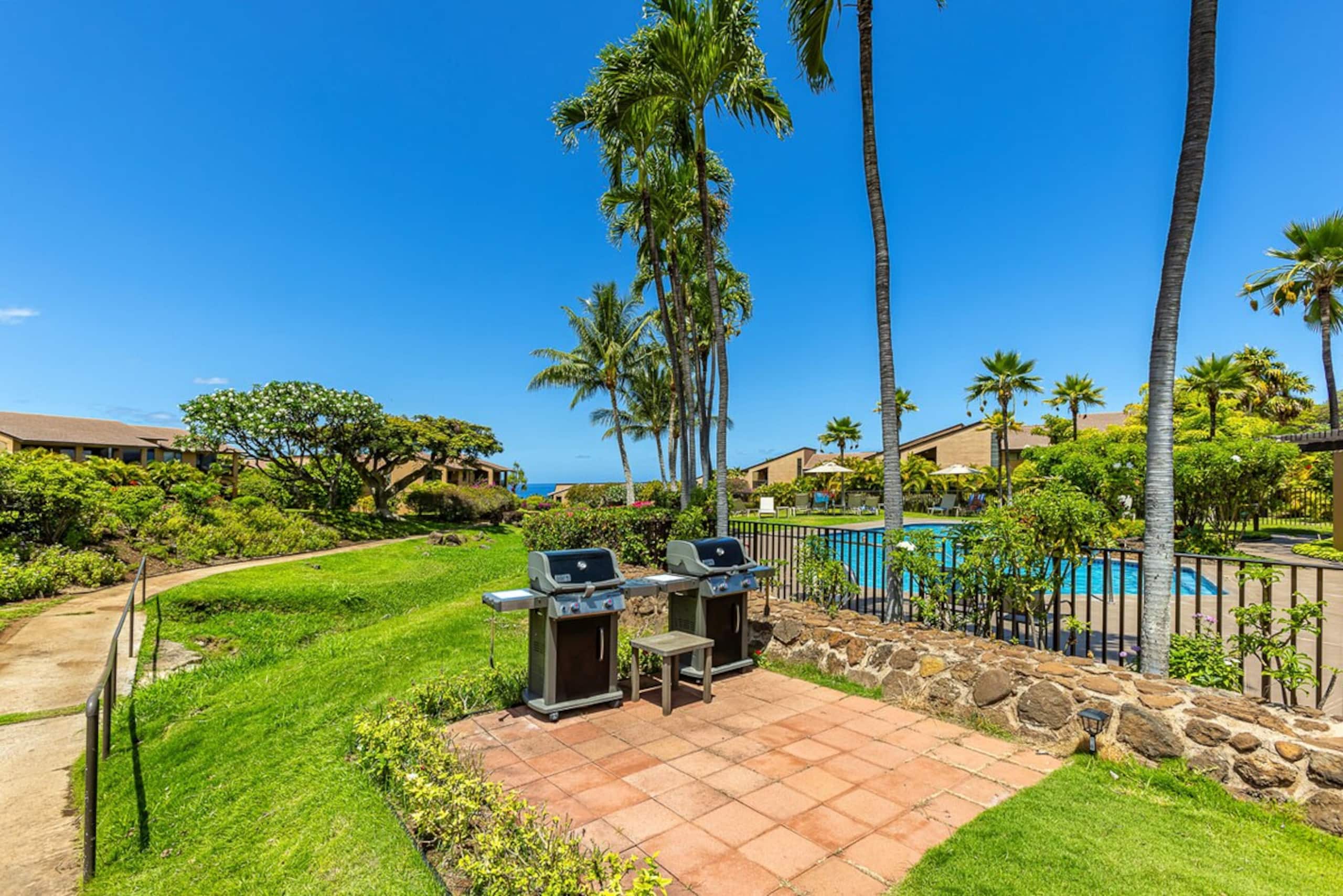 Beachfront Wailea condo w/ garden lanai - Photo 45