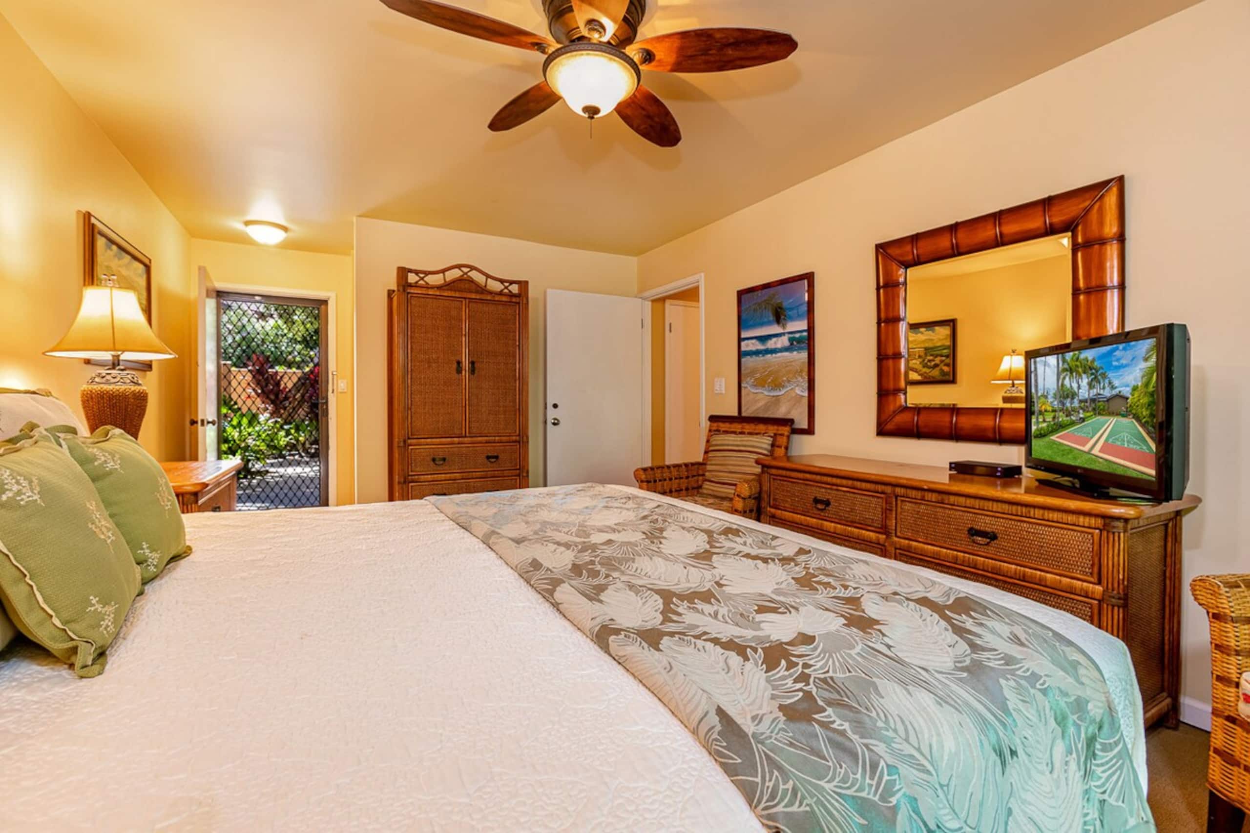Beachfront Wailea condo w/ garden lanai - Photo 20
