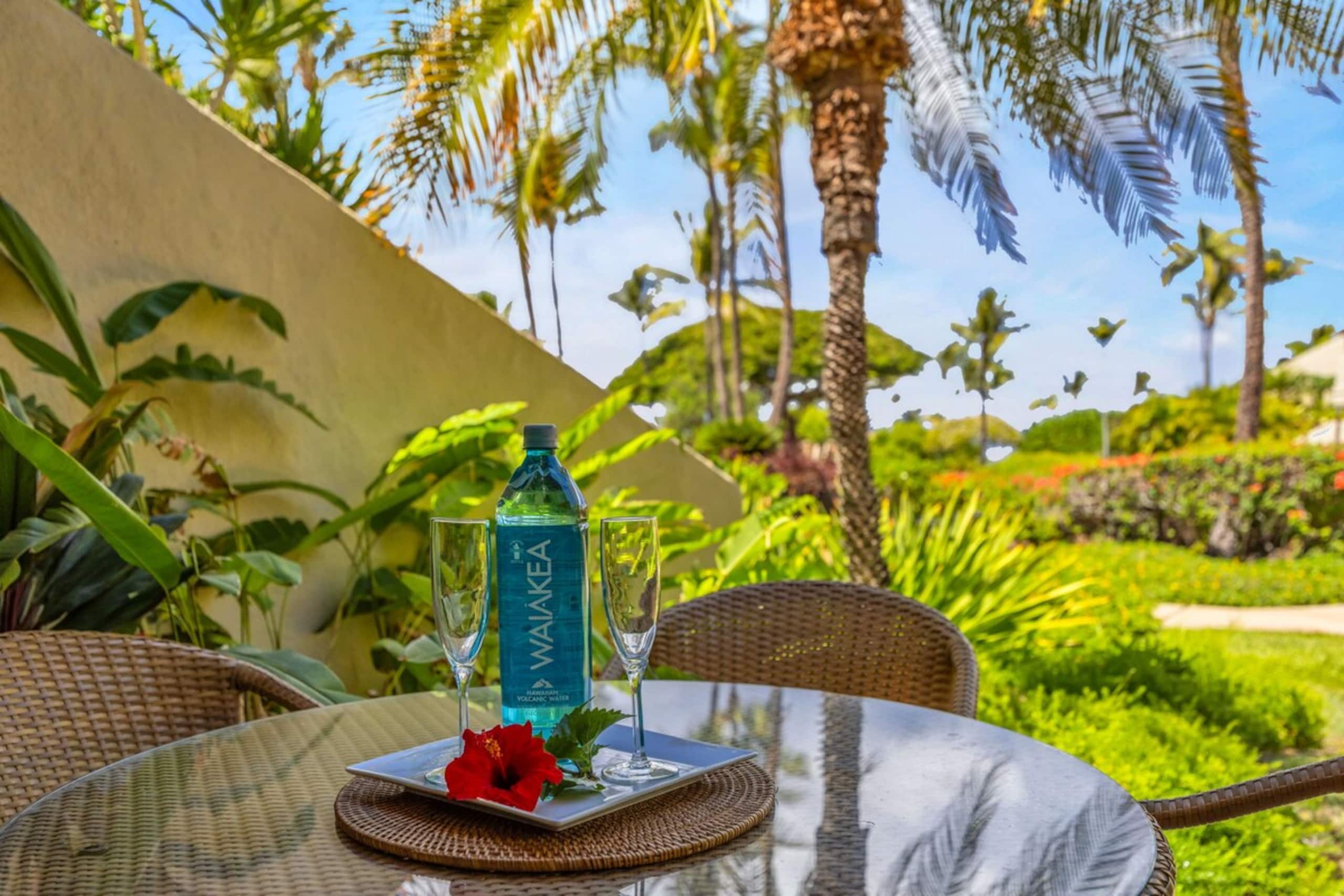 Tranquil Retreat surrounded by Tropical Garden - Photo 5