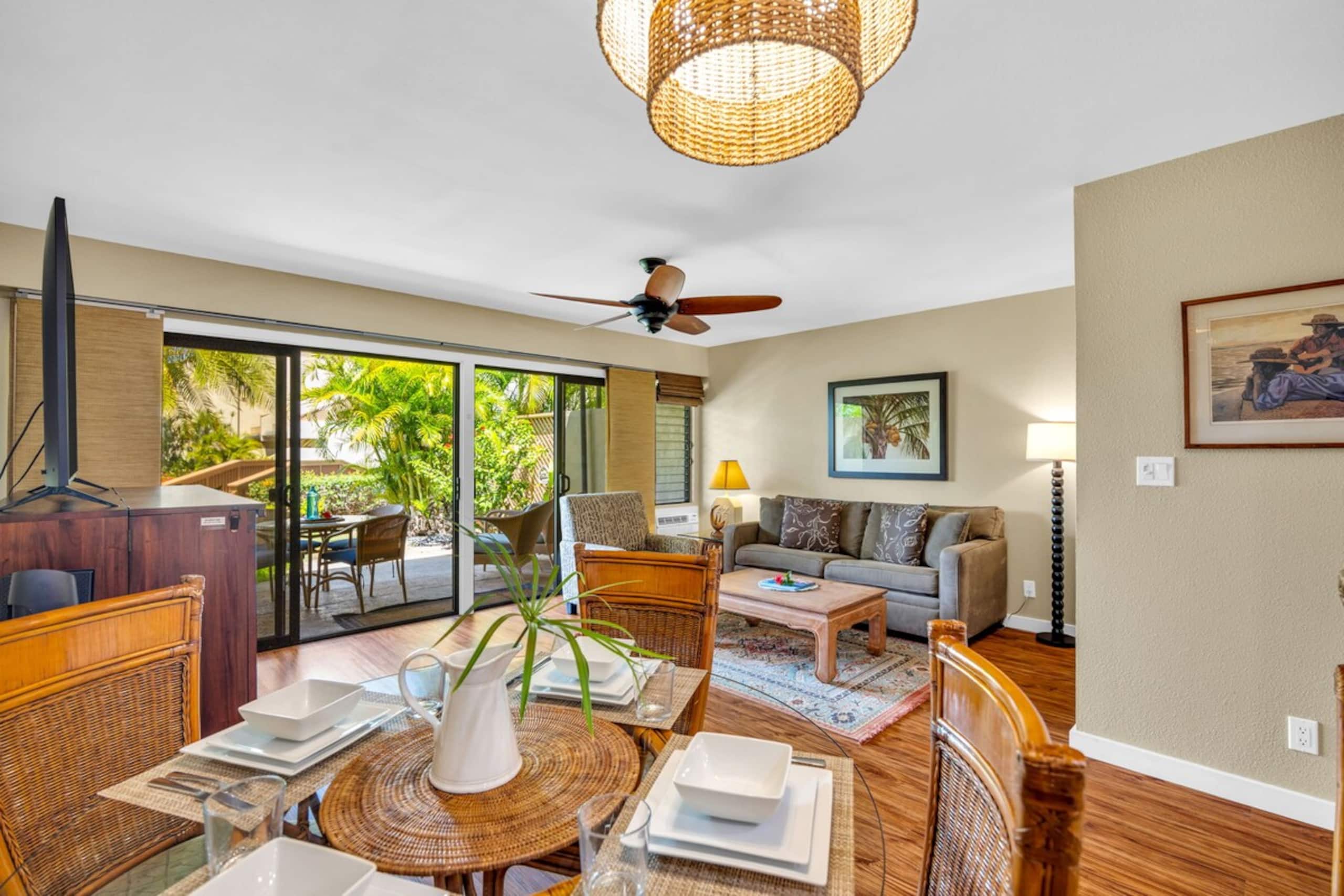Tranquil Retreat surrounded by Tropical Garden - Photo 3