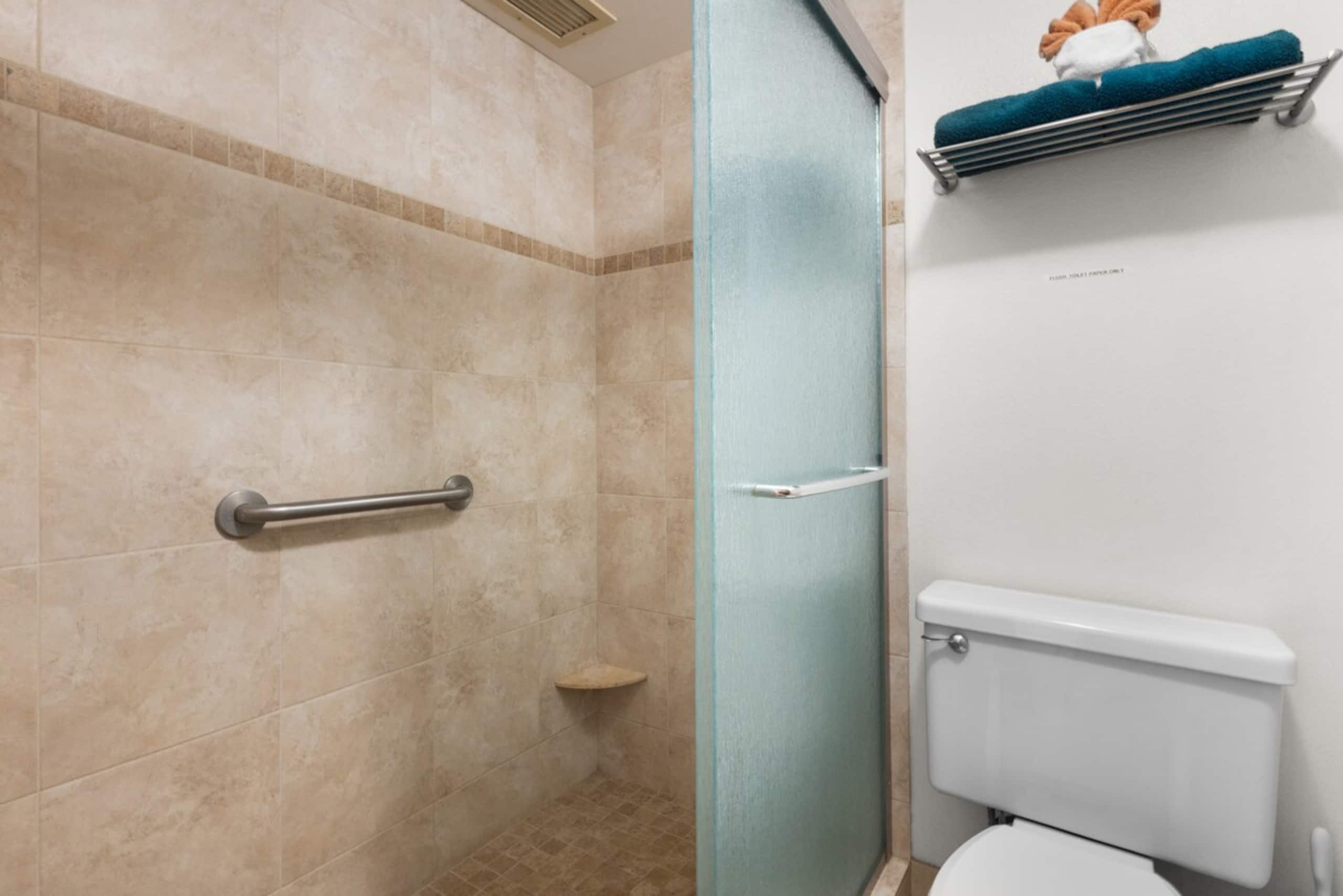 Tropical Escape Poolside Condo with Beach Access - Photo 22