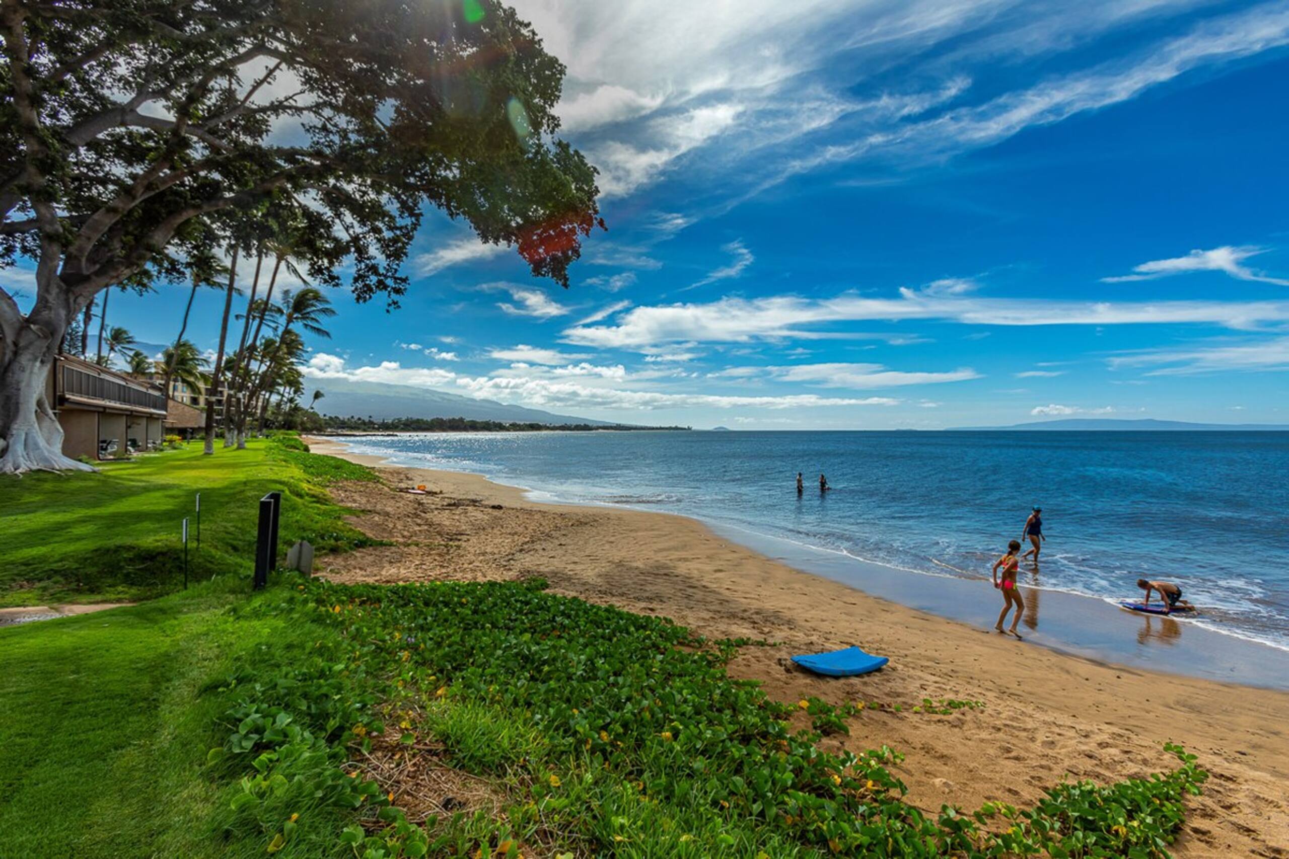 Oceanfront condo w/ sunset lanai views, pools - Photo 54