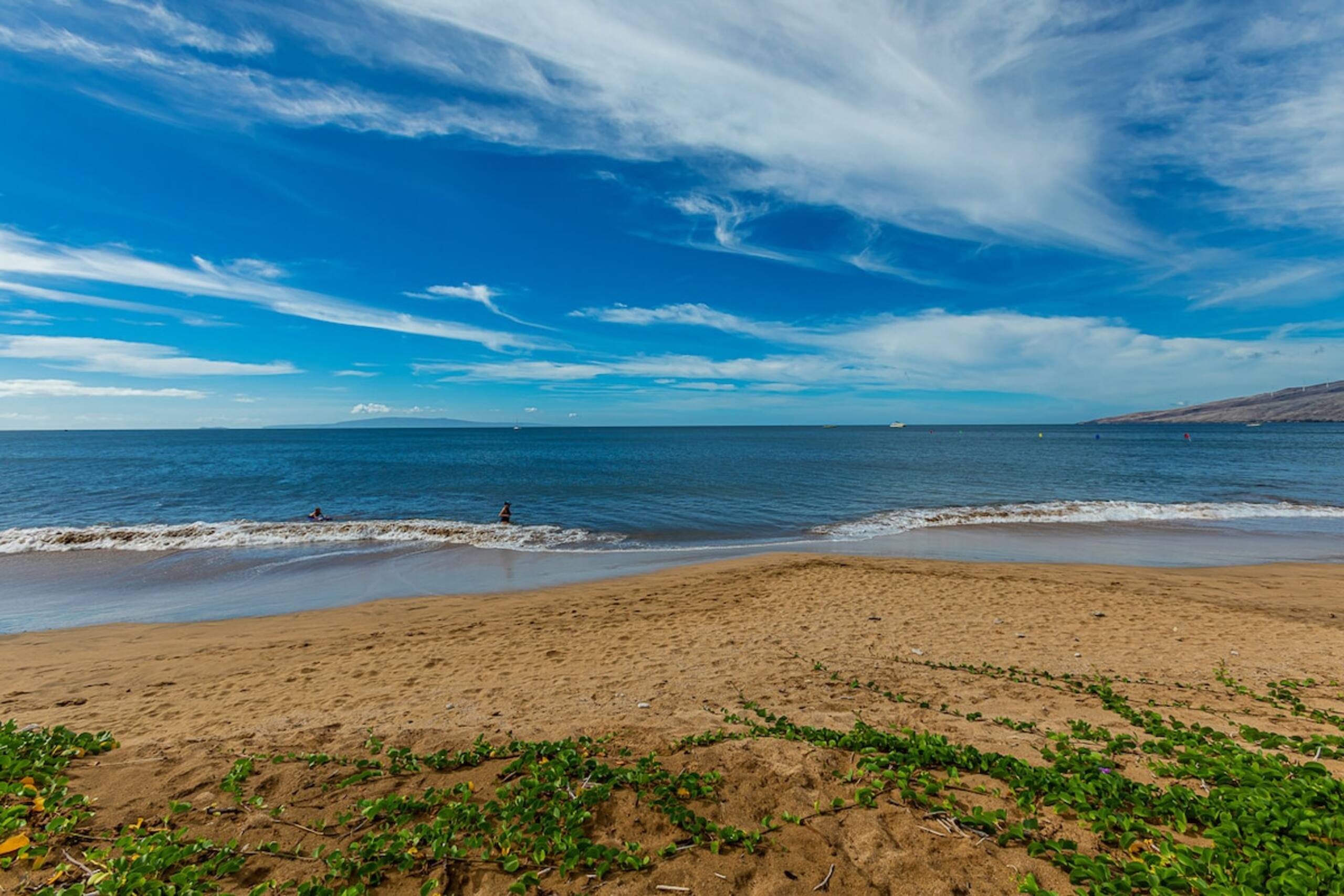 Oceanfront condo w/ sunset lanai views, pools - Photo 56