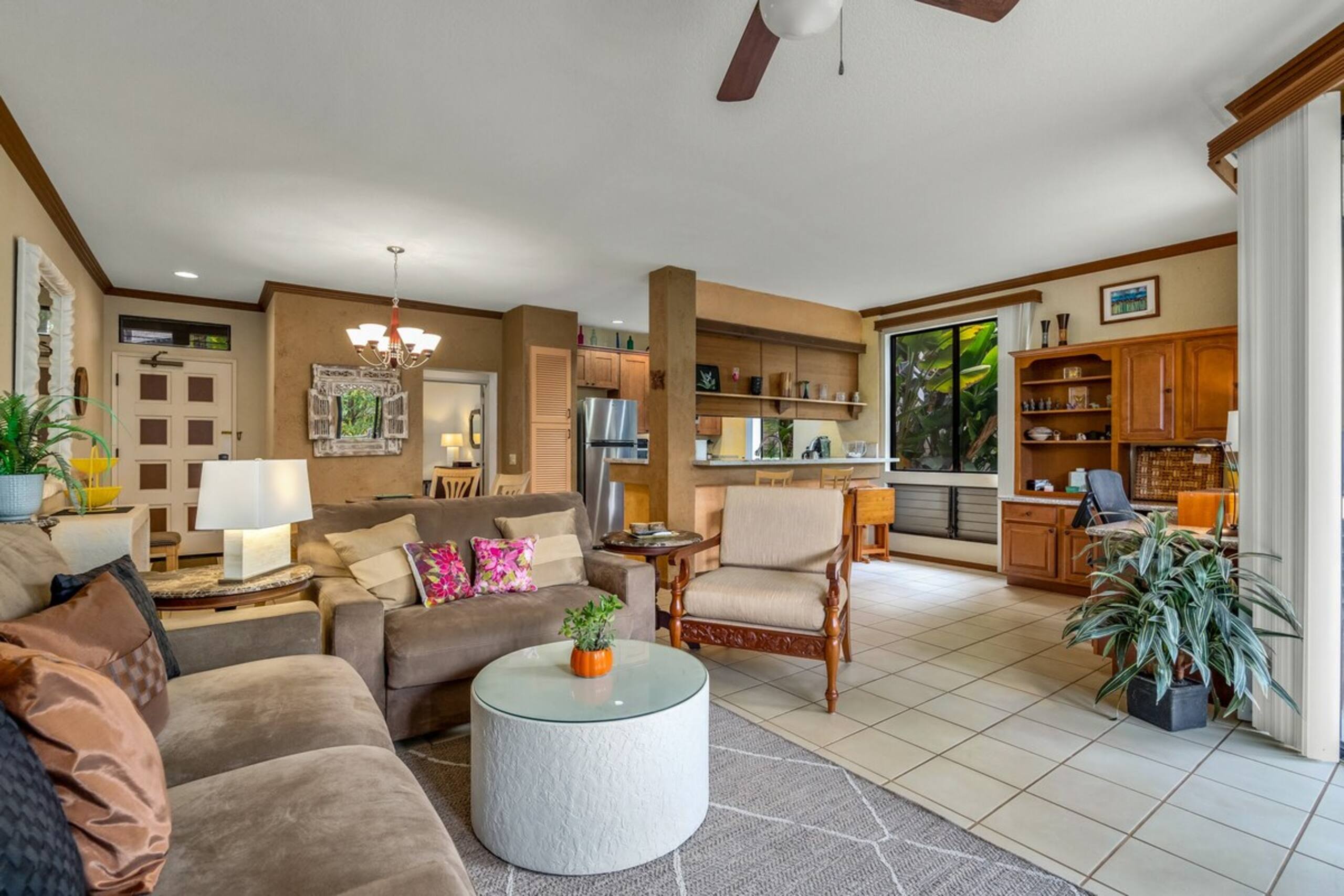 Ground Floor, Garden View, Full a/c, Wifi, GC135 - Photo 2