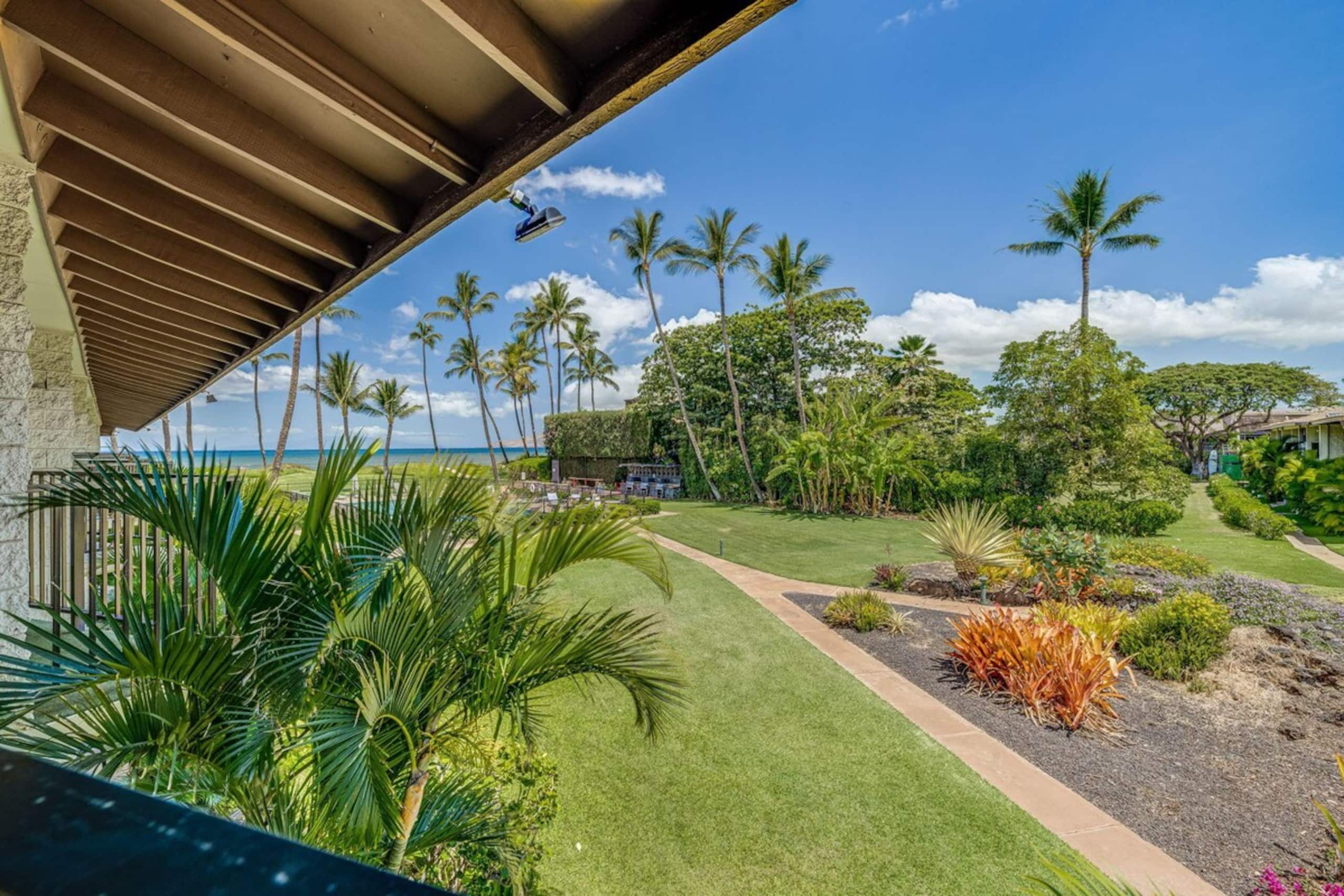 Oceanfront Unit in a Gorgeous Tropical Complex wit - Photo 19