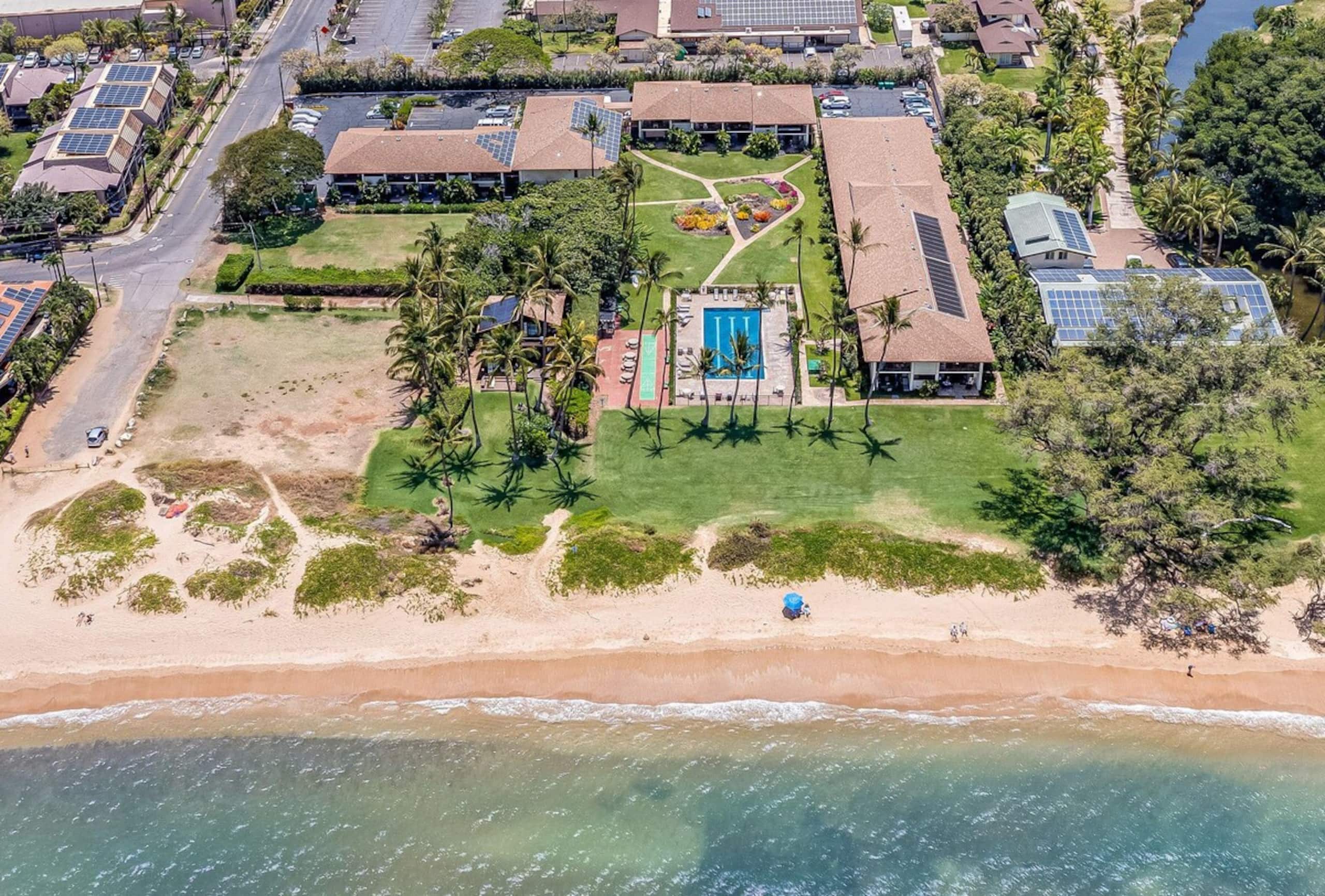 Oceanfront Unit in a Gorgeous Tropical Complex wit - Photo 33