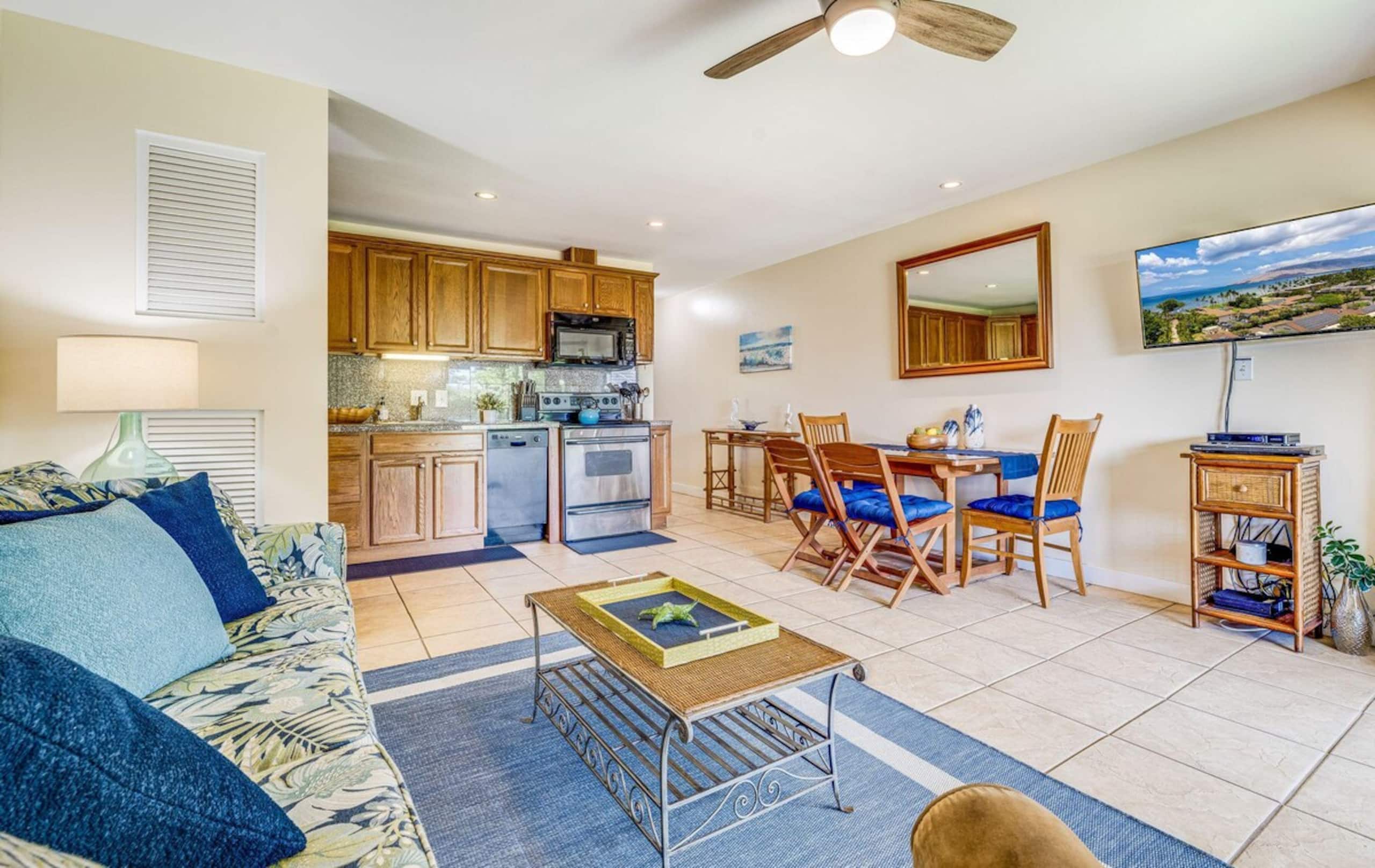 Oceanfront Unit in a Gorgeous Tropical Complex wit - Photo 5