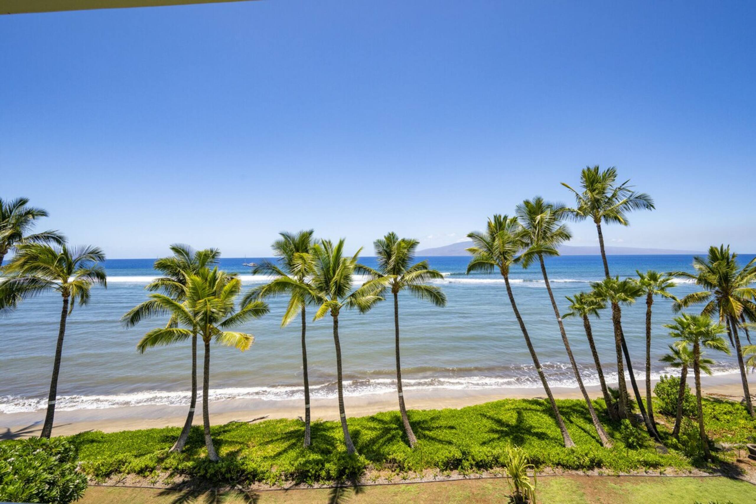 Beachfront Lahaina Shores 317 - Photo 7