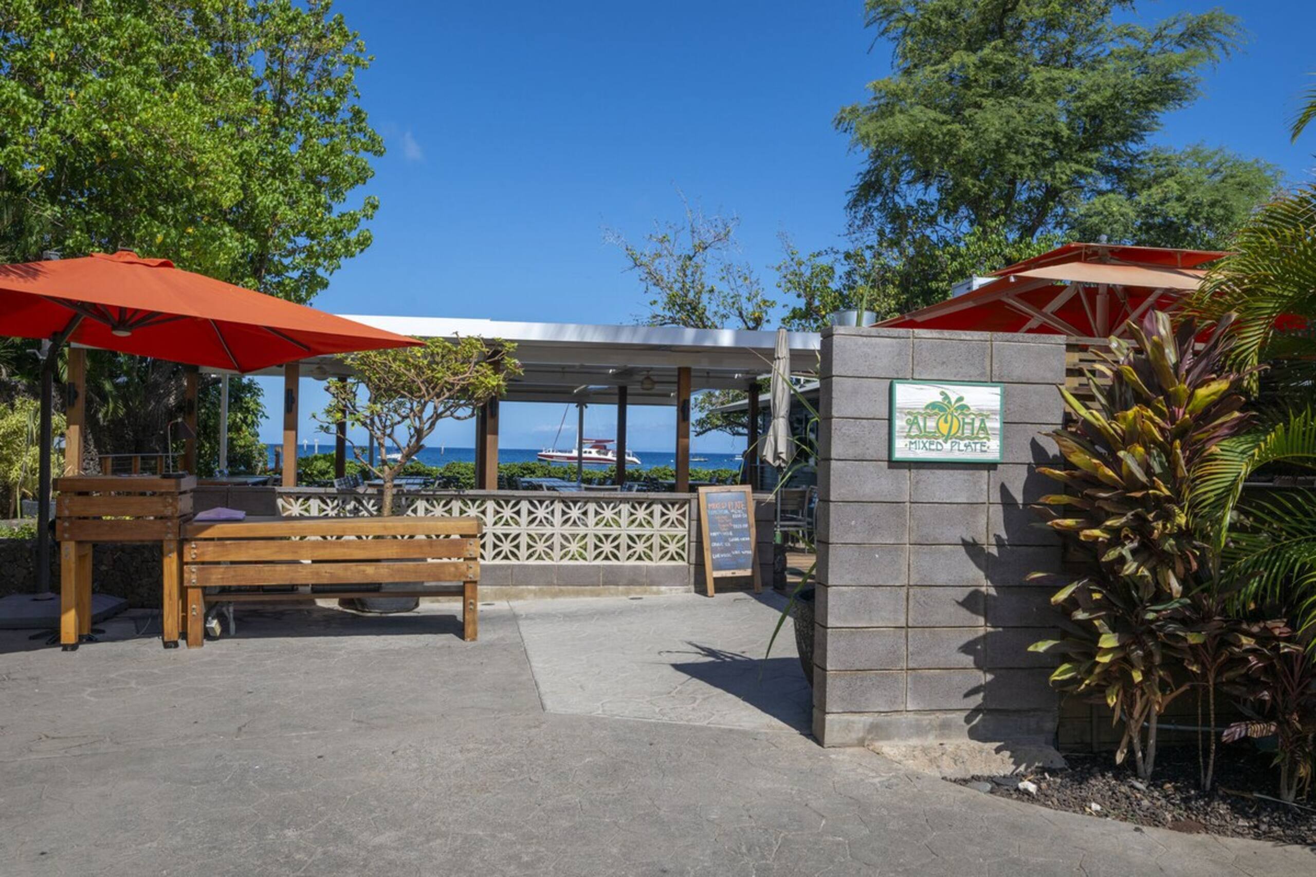 Beachfront Lahaina Shores 317 - Photo 20