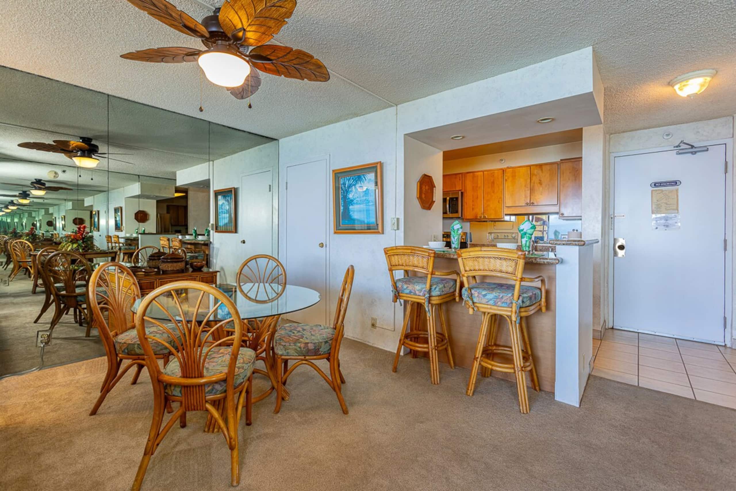 Oceanfront 1BR Kahana w/ whale views - Photo 12