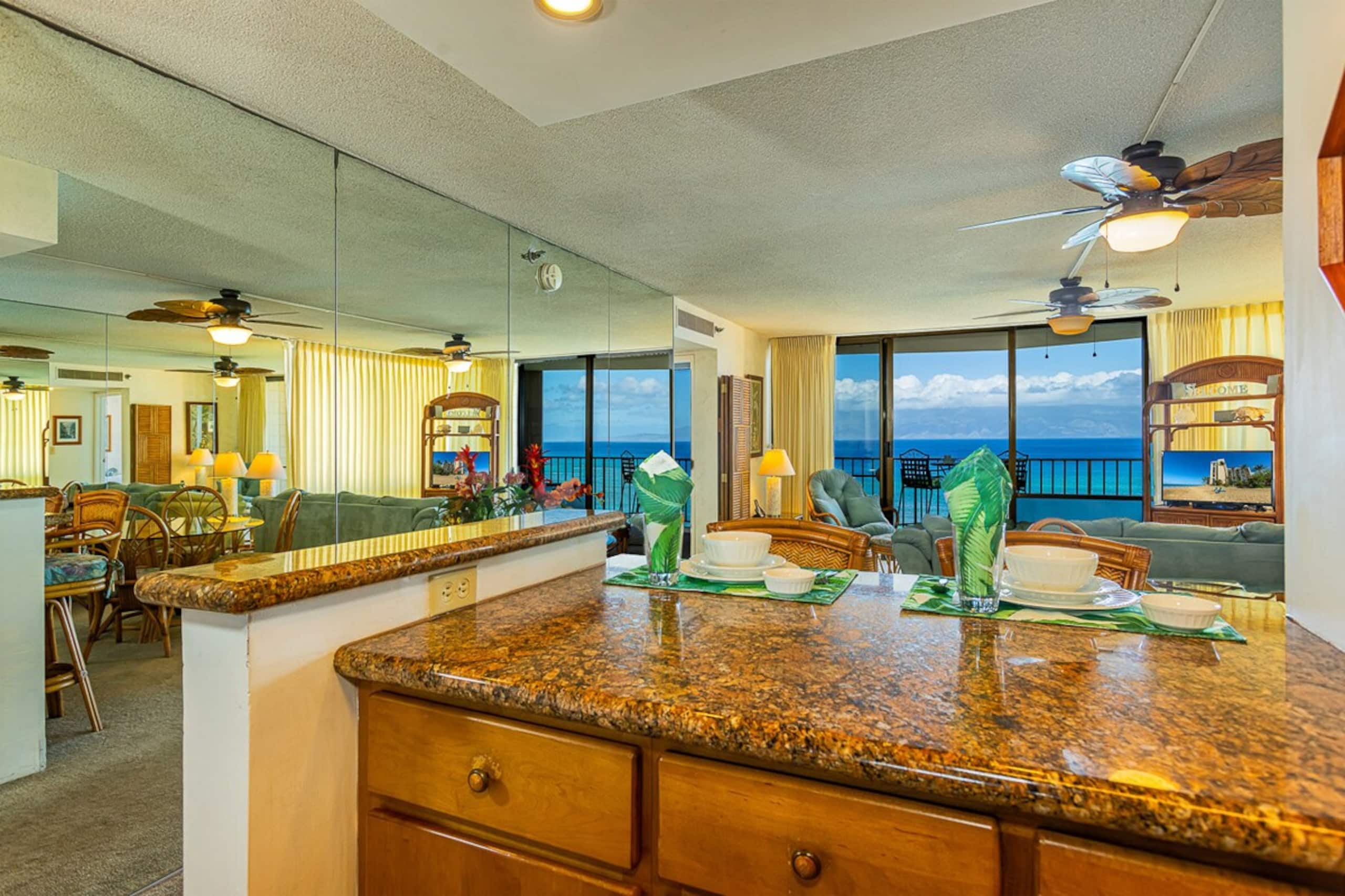 Oceanfront 1BR Kahana w/ whale views - Photo 9