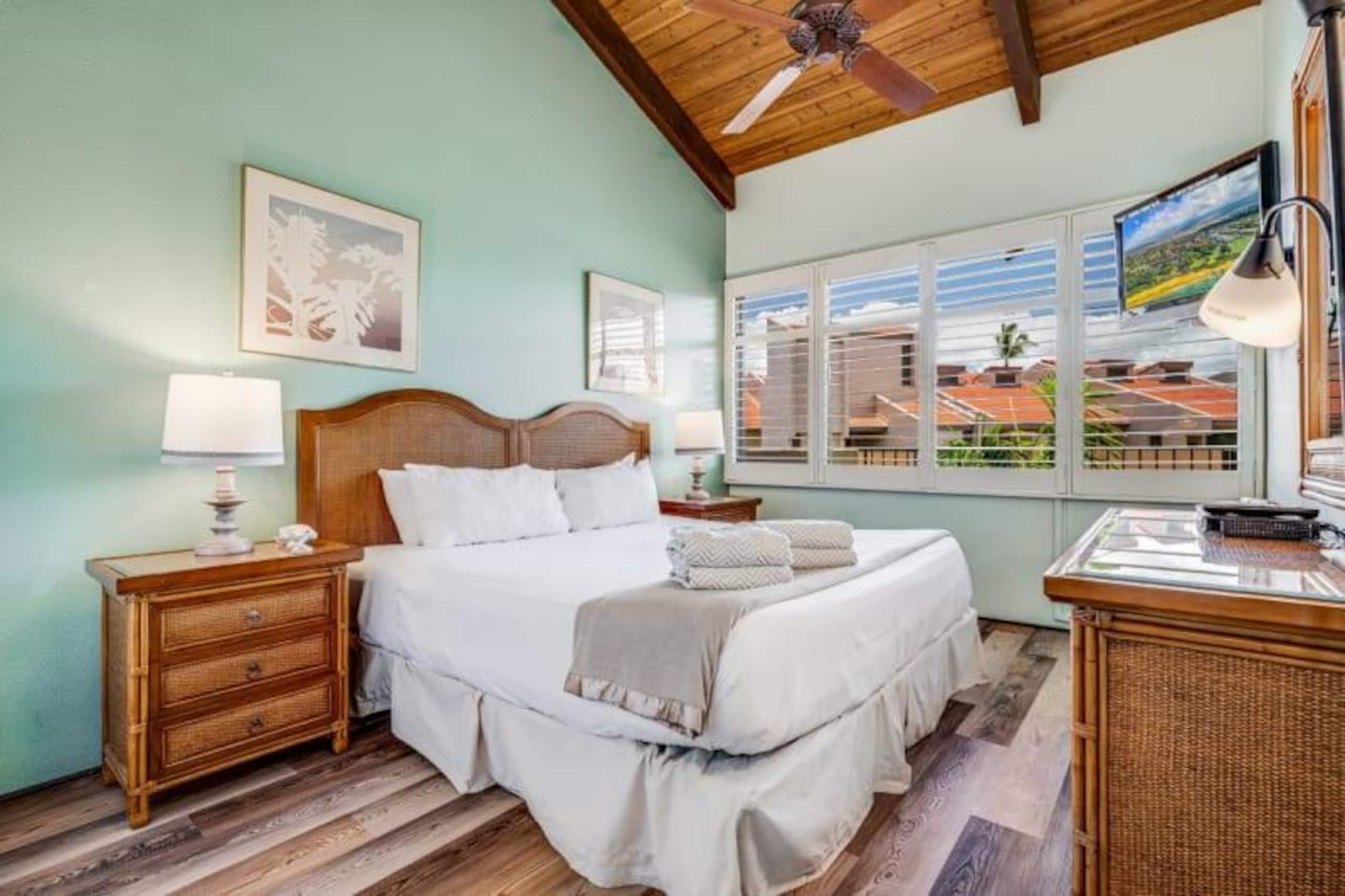 Island-Themed 2-Story w/Lanai & A/CKamaole Sands - Photo 12