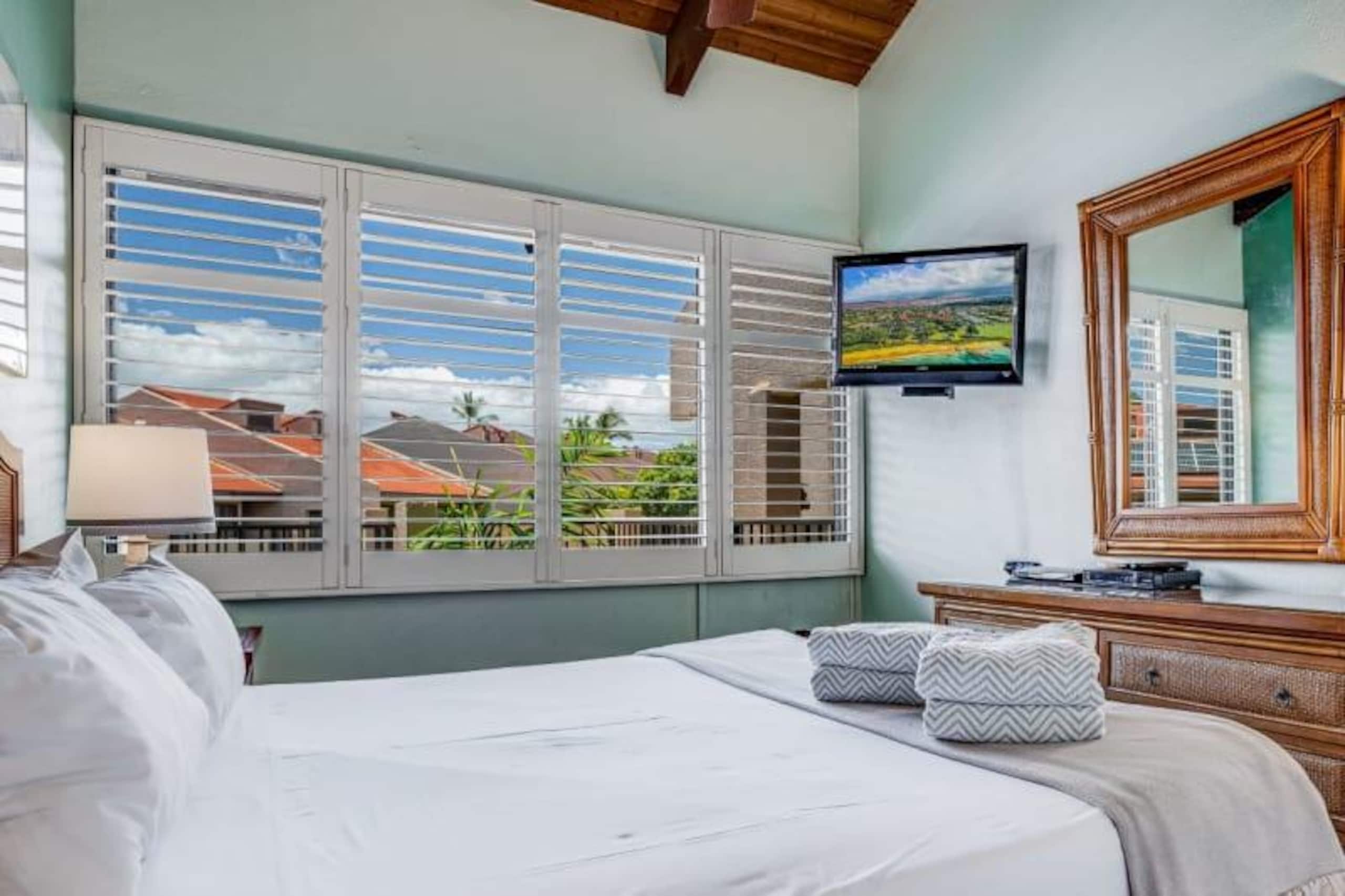 Island-Themed 2-Story w/Lanai & A/CKamaole Sands - Photo 11