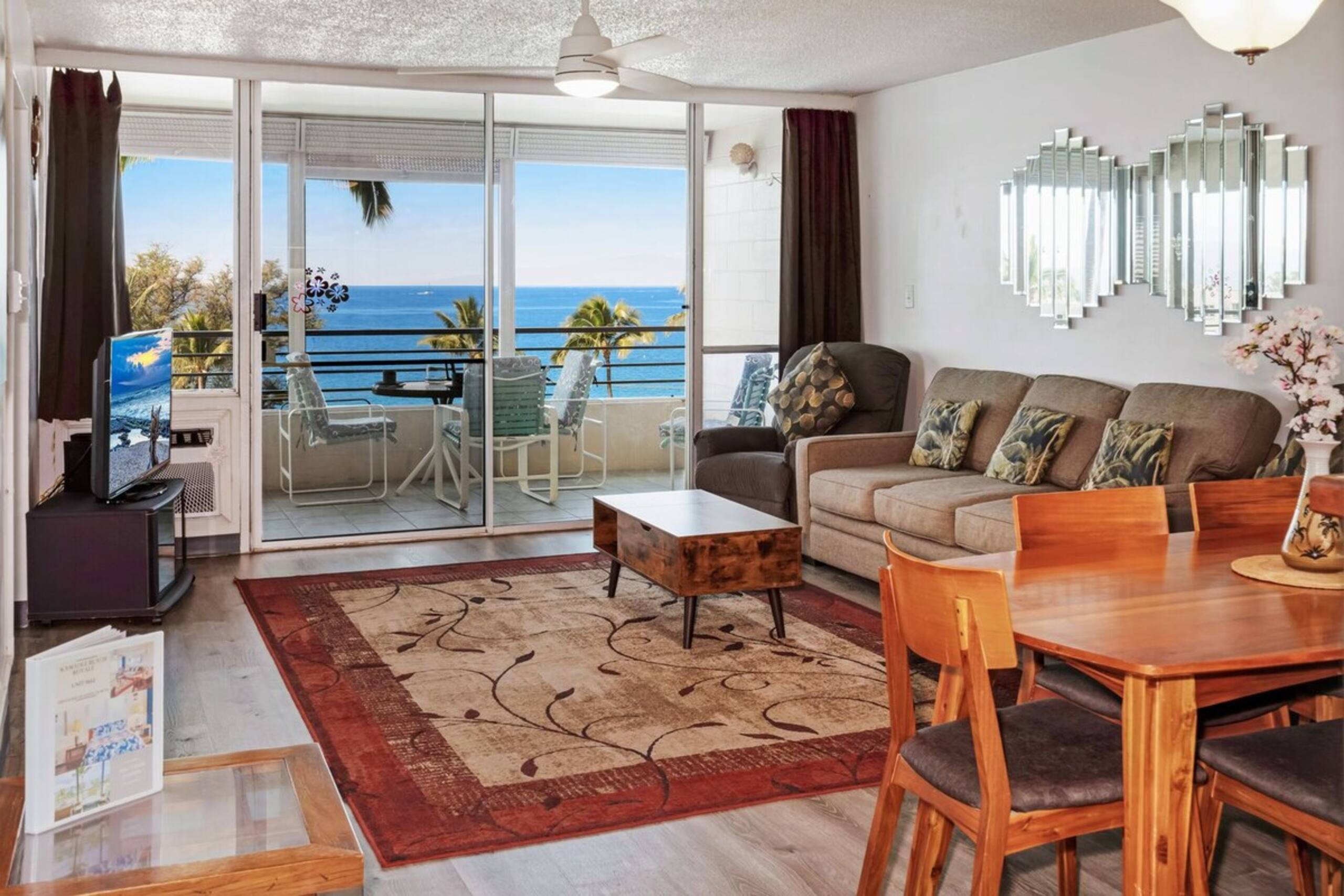 3 bedroom Oceanview Walk to Everything - KBR 612 - Photo 3