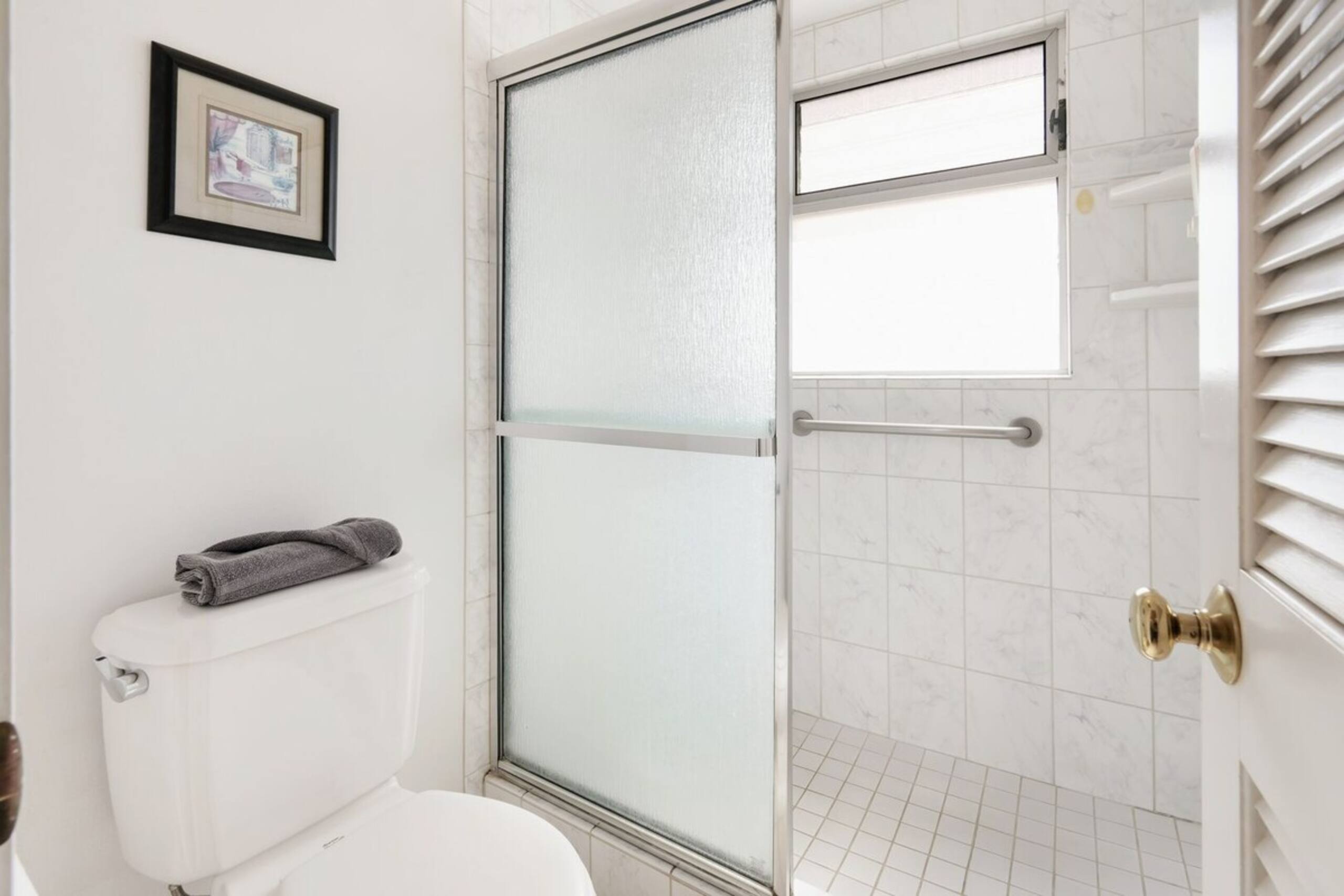 3 bedroom Oceanview Walk to Everything - KBR 612 - Photo 42