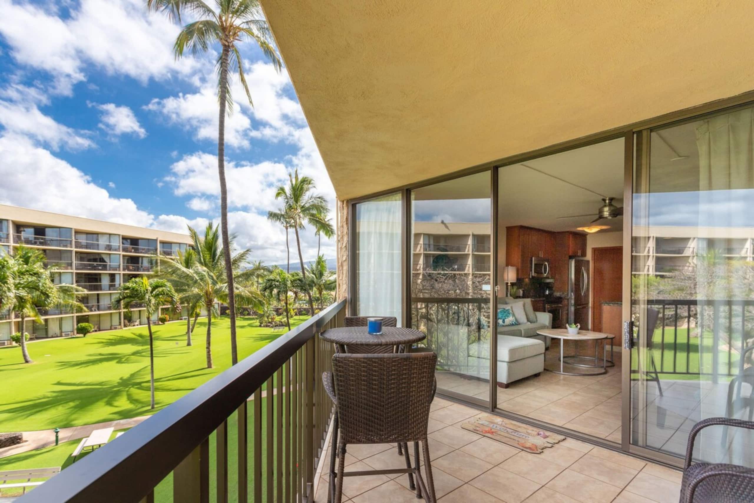 Beautiful Lanai Views, Oceanfront Complex W/ Large - Photo 22