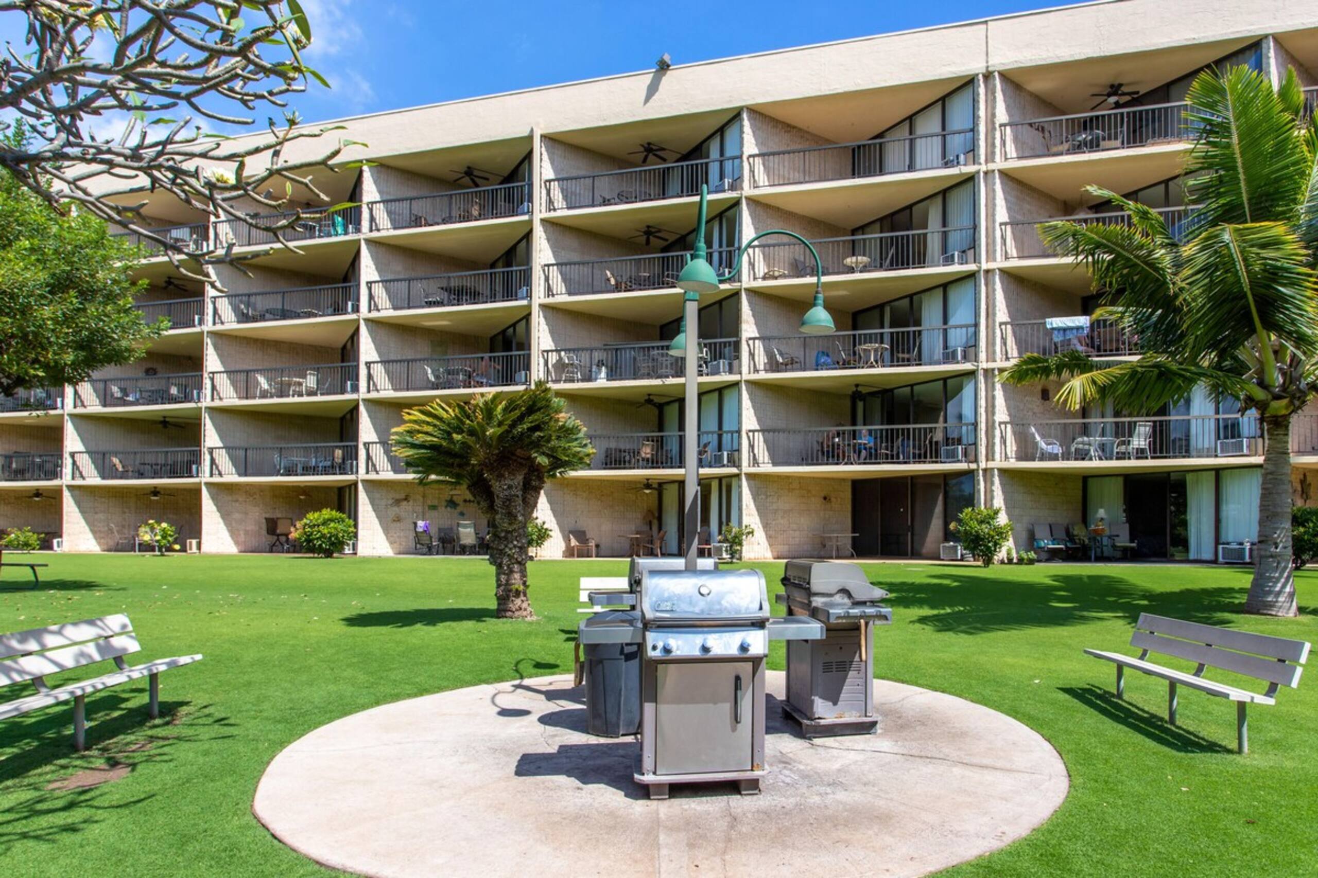 Beautiful Lanai Views, Oceanfront Complex W/ Large - Photo 29